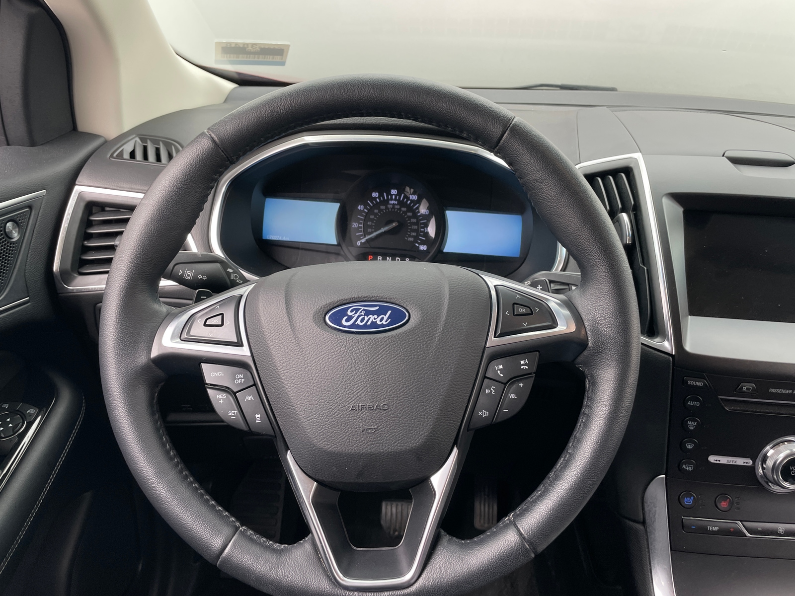 Thumbnail: 2019 Ford Edge - 4