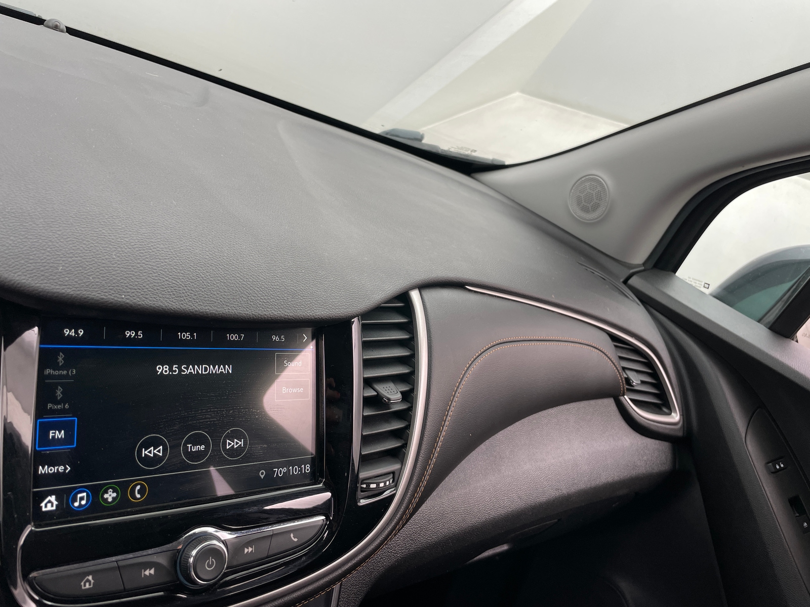Thumbnail: 2019 Chevrolet Trax - 4