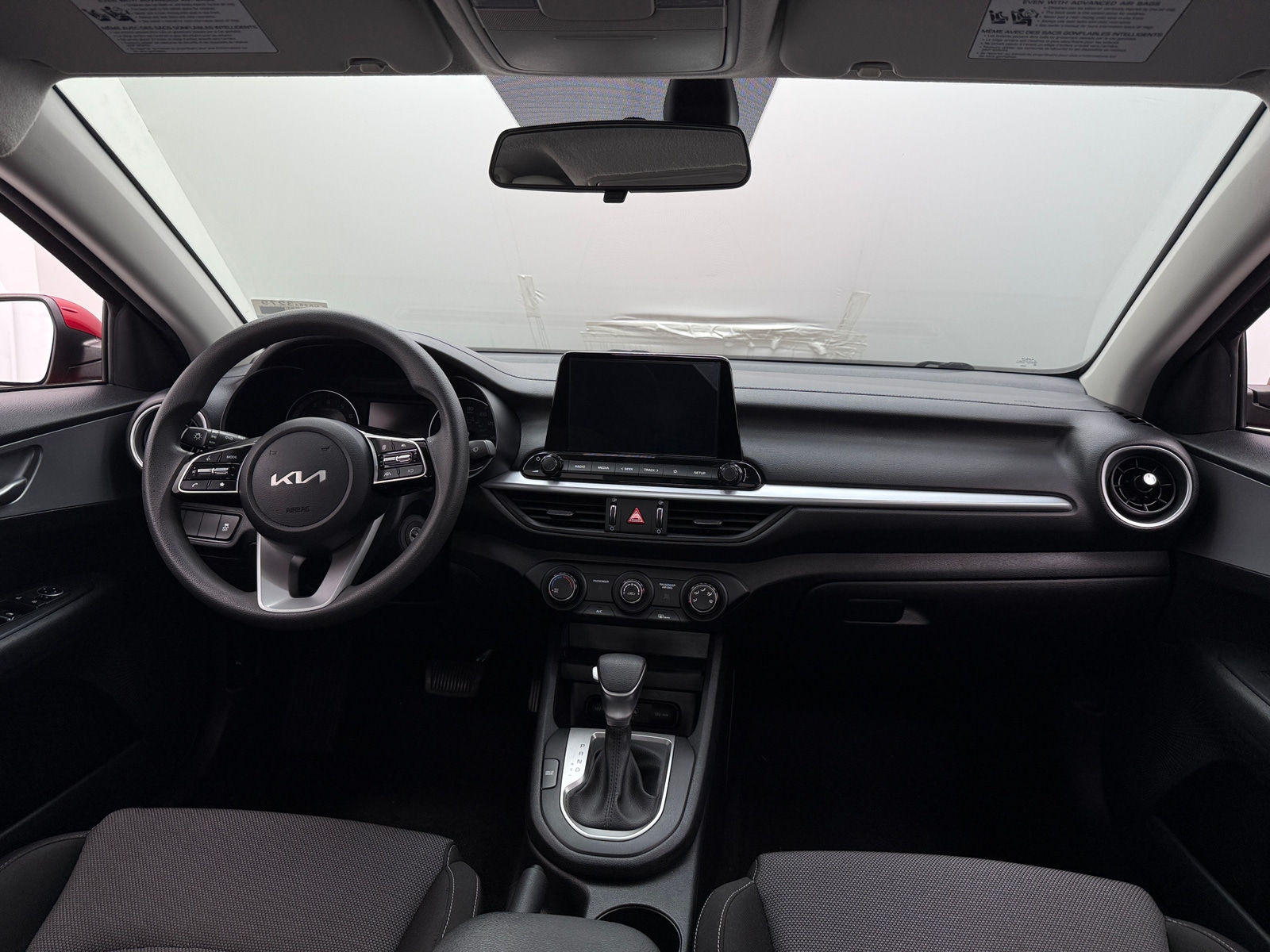 Thumbnail: 2023 Kia Forte - 3