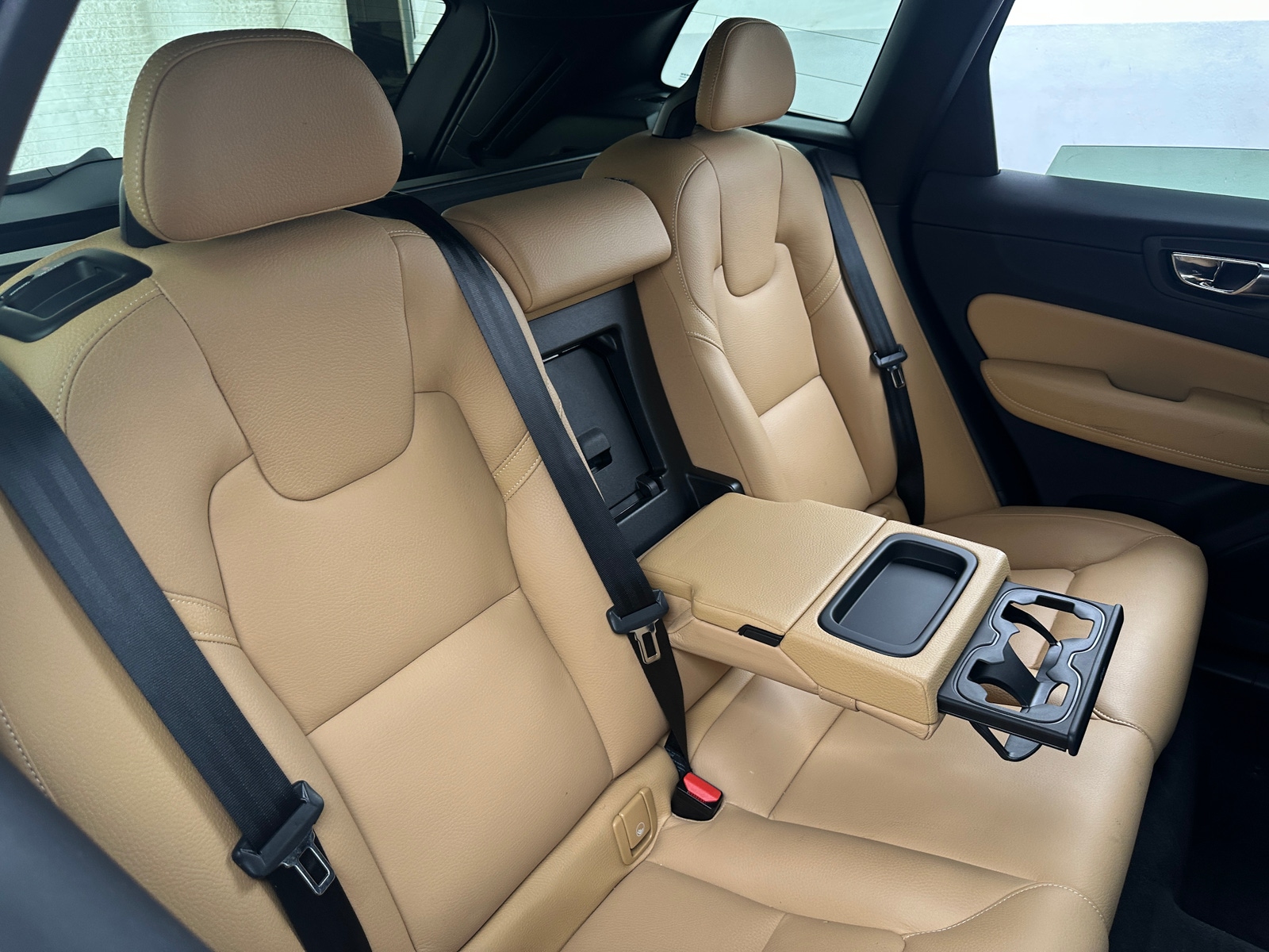 Thumbnail: 2019 Volvo XC60 - 5