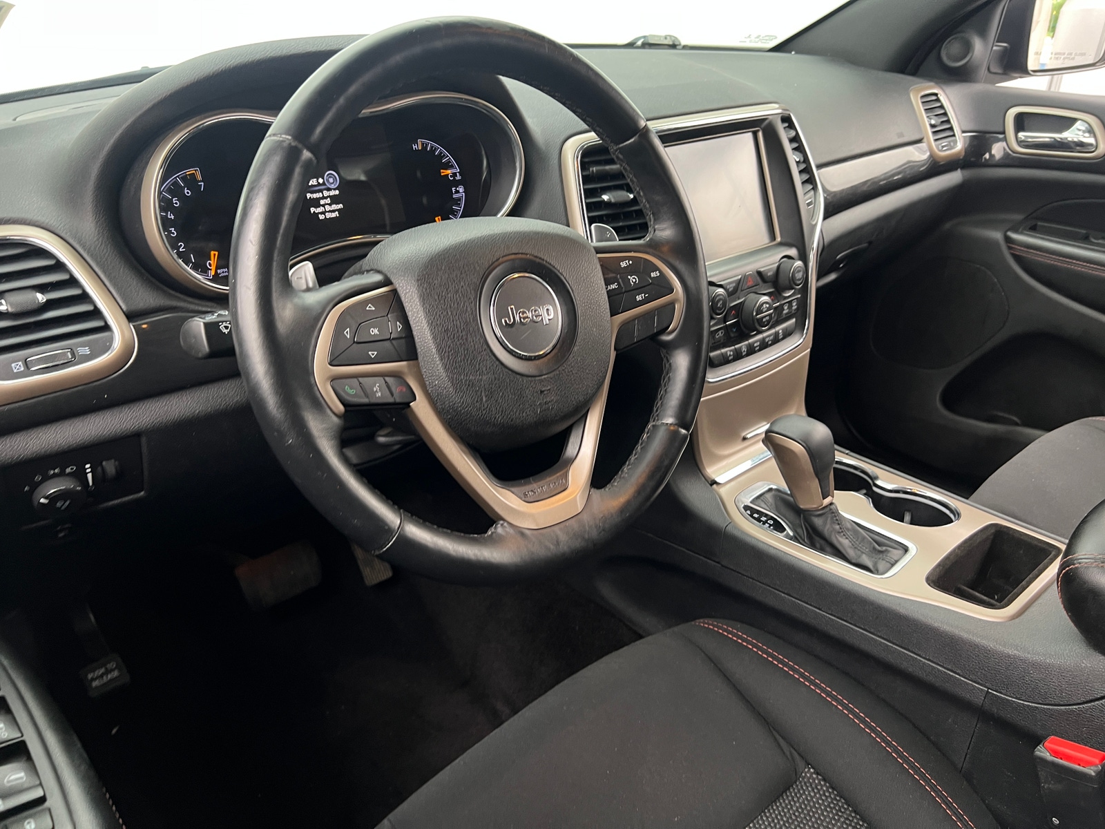 Thumbnail: 2016 Jeep Grand Cherokee - 3