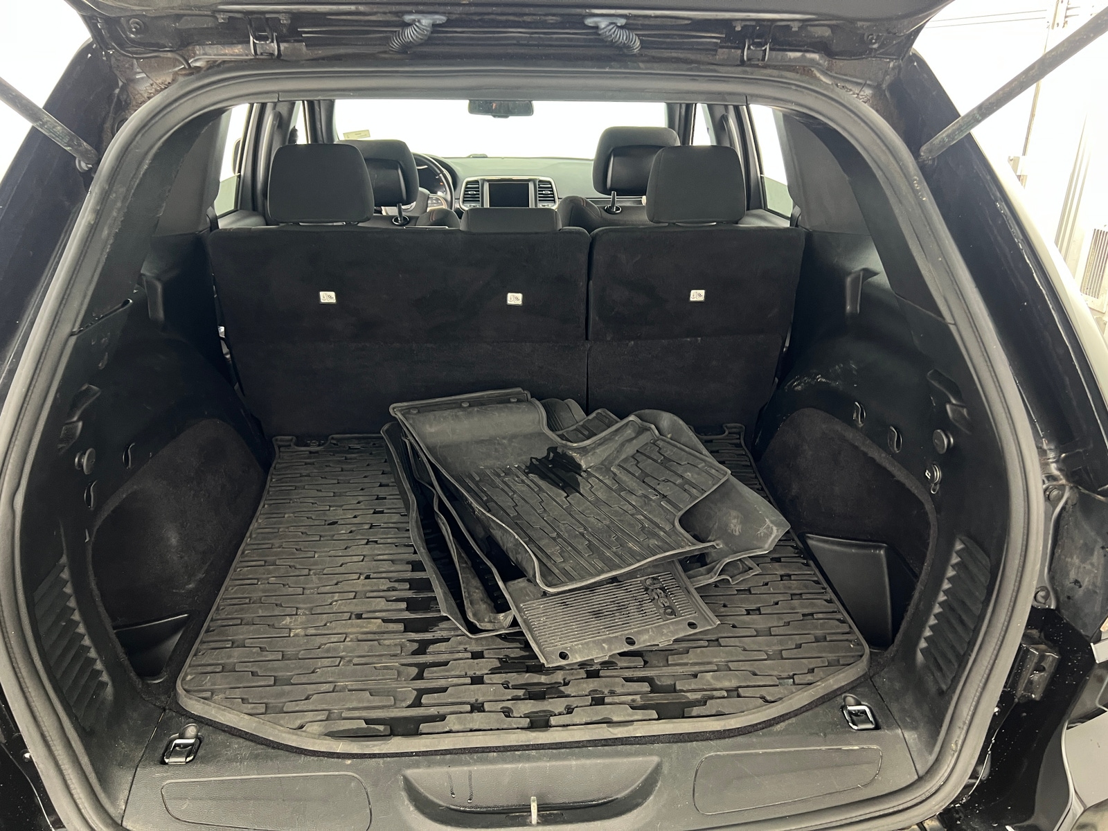 Thumbnail: 2016 Jeep Grand Cherokee - 7