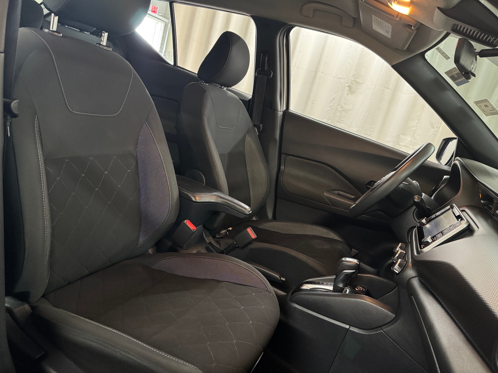 Thumbnail: 2020 Nissan Kicks - 2