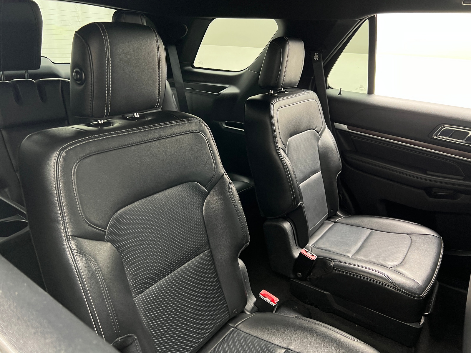 Thumbnail: 2018 Ford Explorer - 5