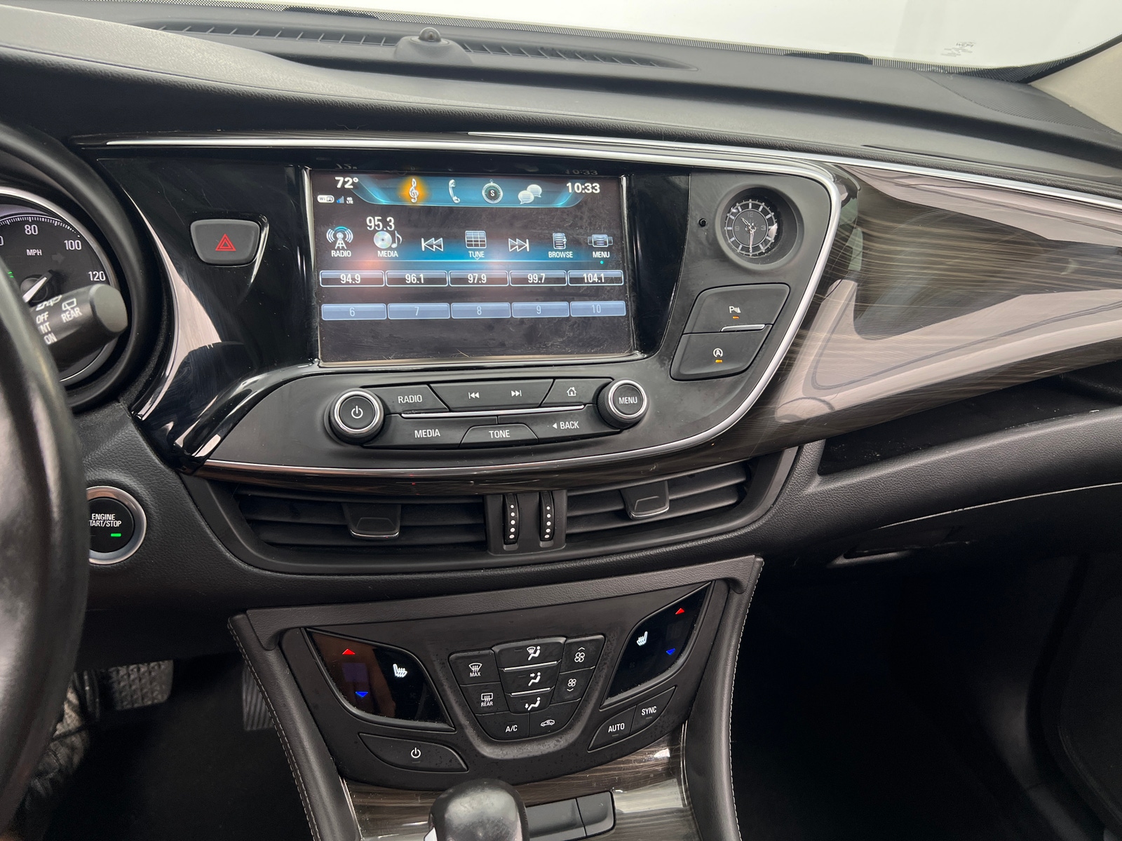 Thumbnail: 2019 Buick Envision - 3