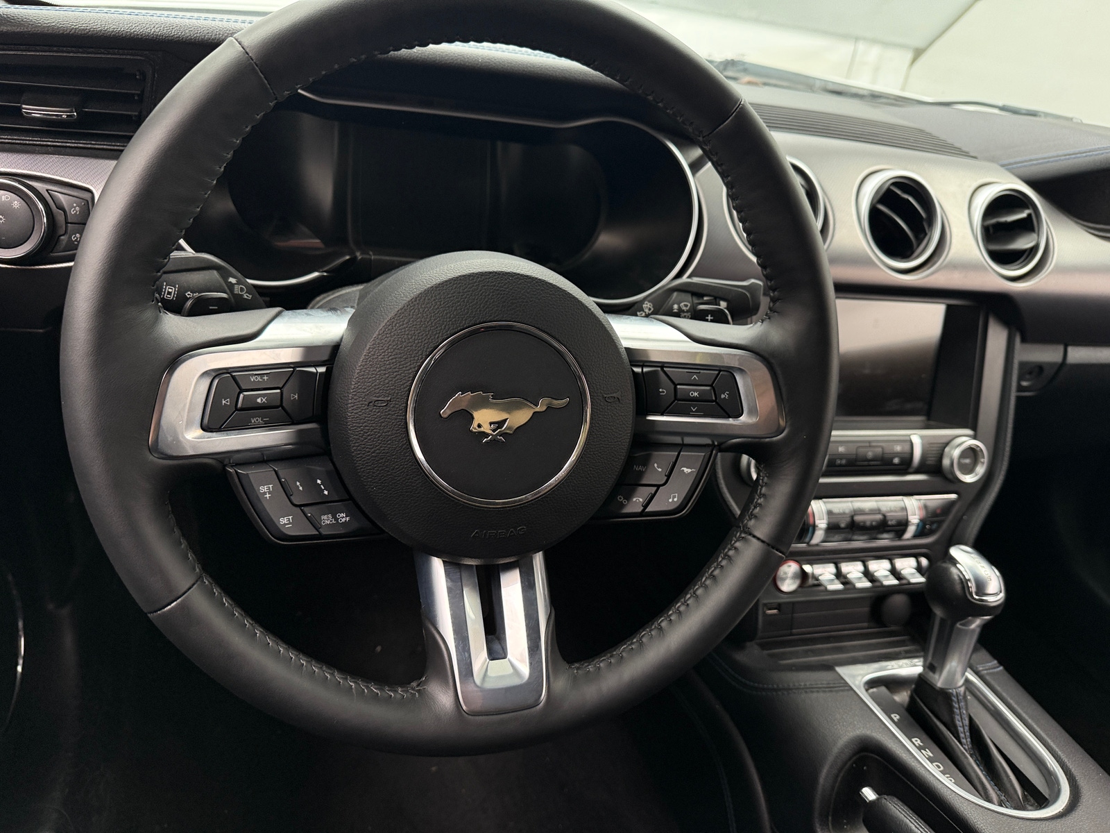 Thumbnail: 2019 Ford Mustang - 4