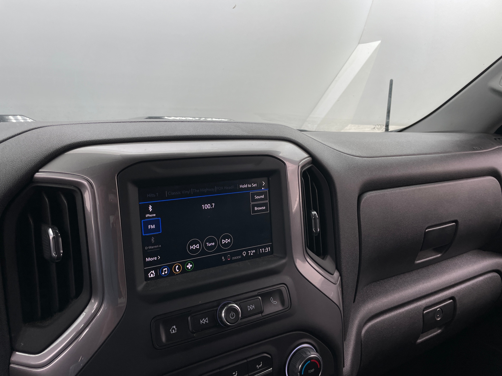 Thumbnail: 2022 Chevrolet Silverado 1500 - 4