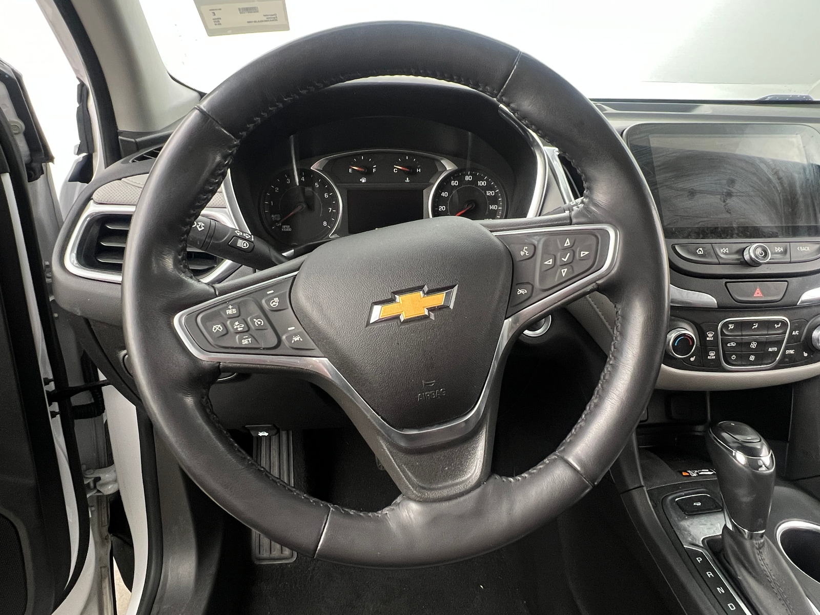 Thumbnail: 2018 Chevrolet Equinox - 4