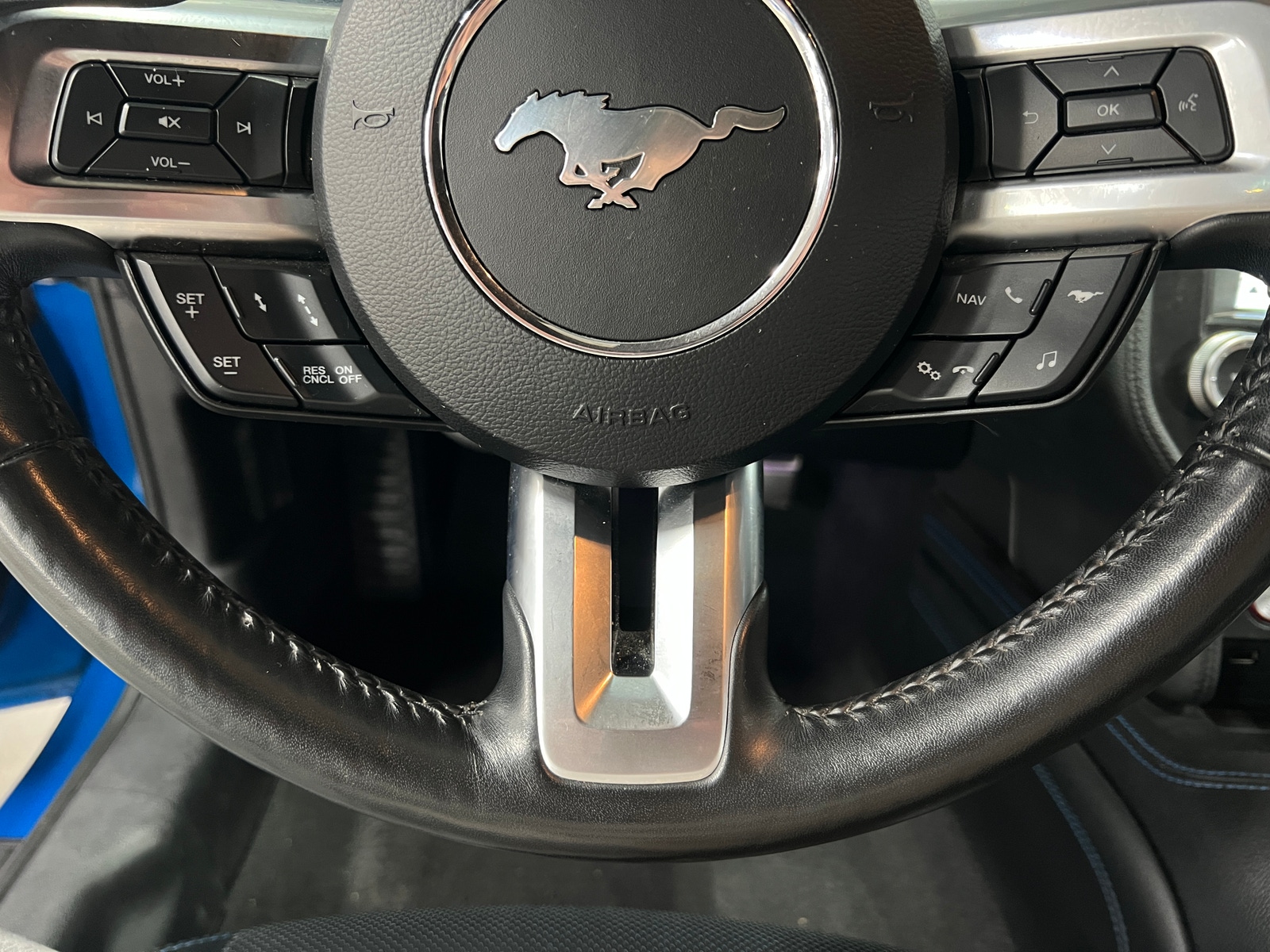 Thumbnail: 2019 Ford Mustang - 4
