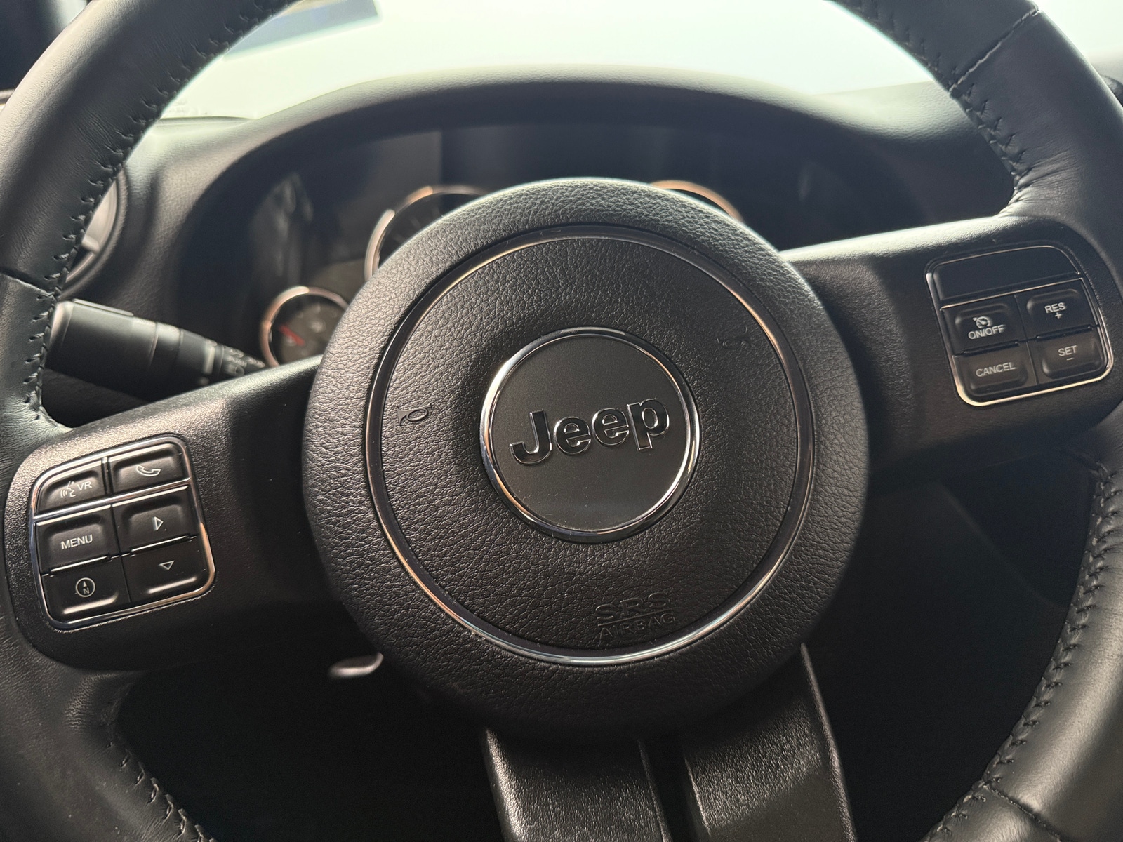 Thumbnail: 2016 Jeep Wrangler - 5