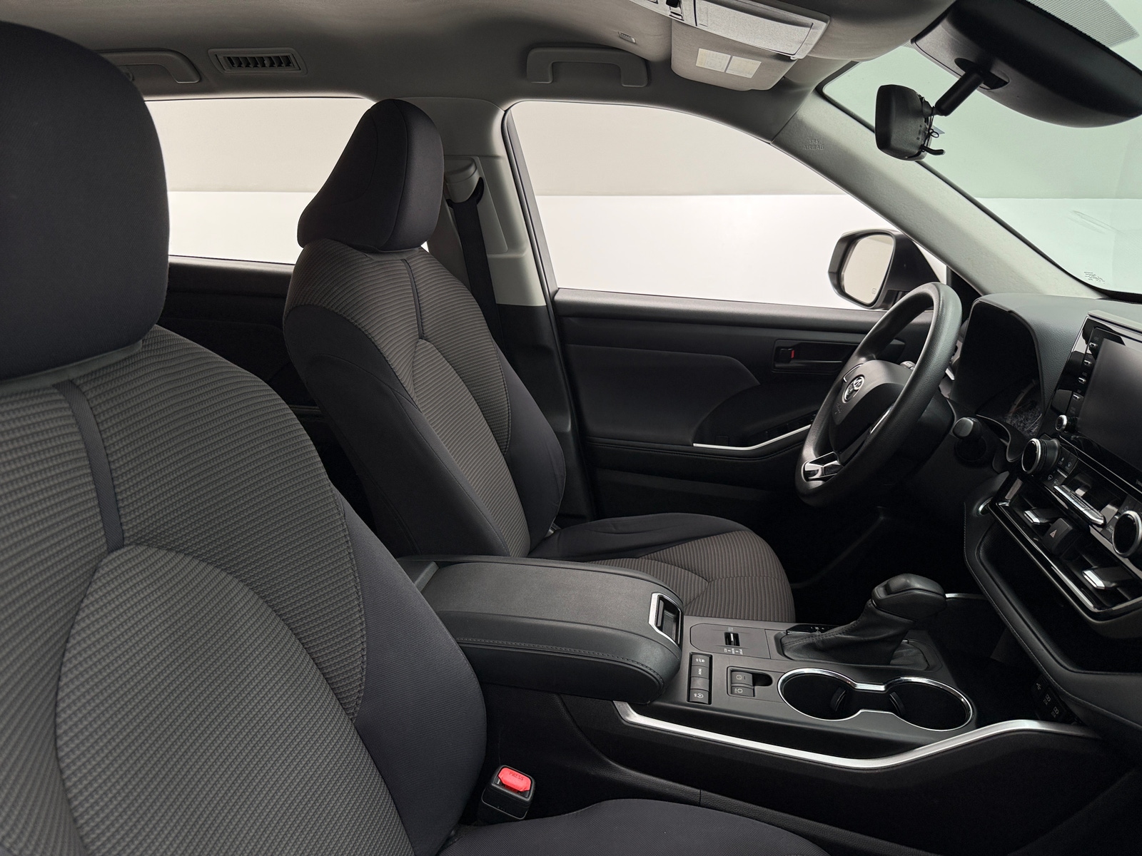Thumbnail: 2021 Toyota Highlander - 2