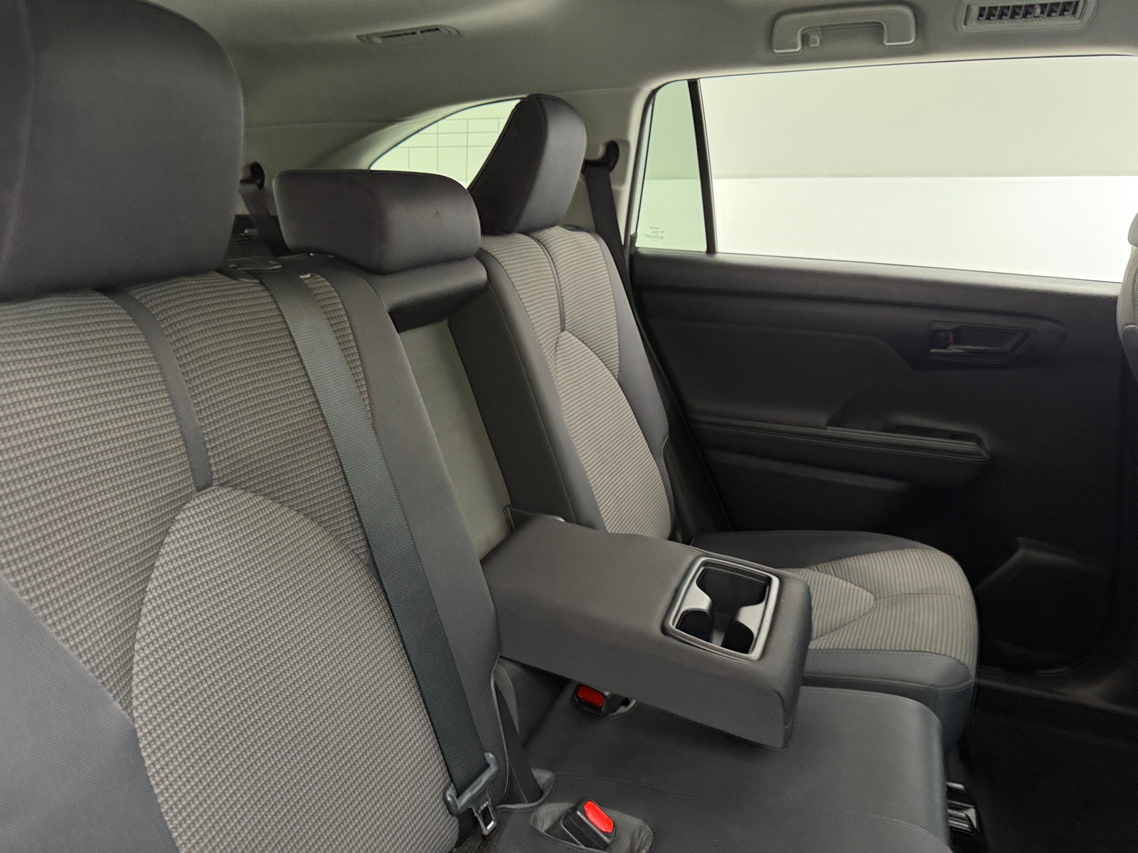 Thumbnail: 2021 Toyota Highlander - 6