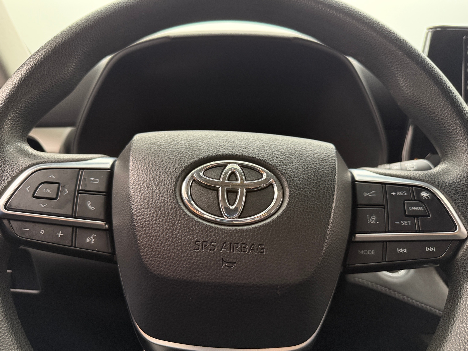 Thumbnail: 2021 Toyota Highlander - 5