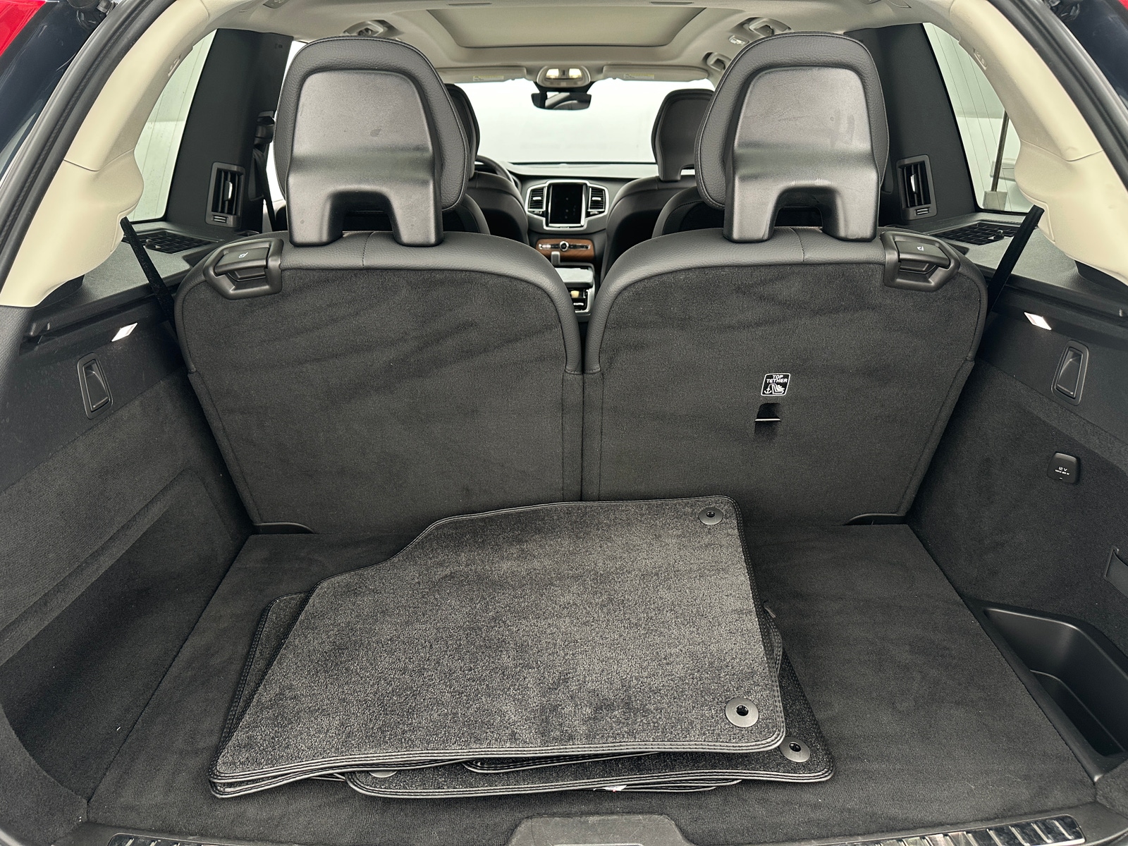 Thumbnail: 2024 Volvo XC90 - 6