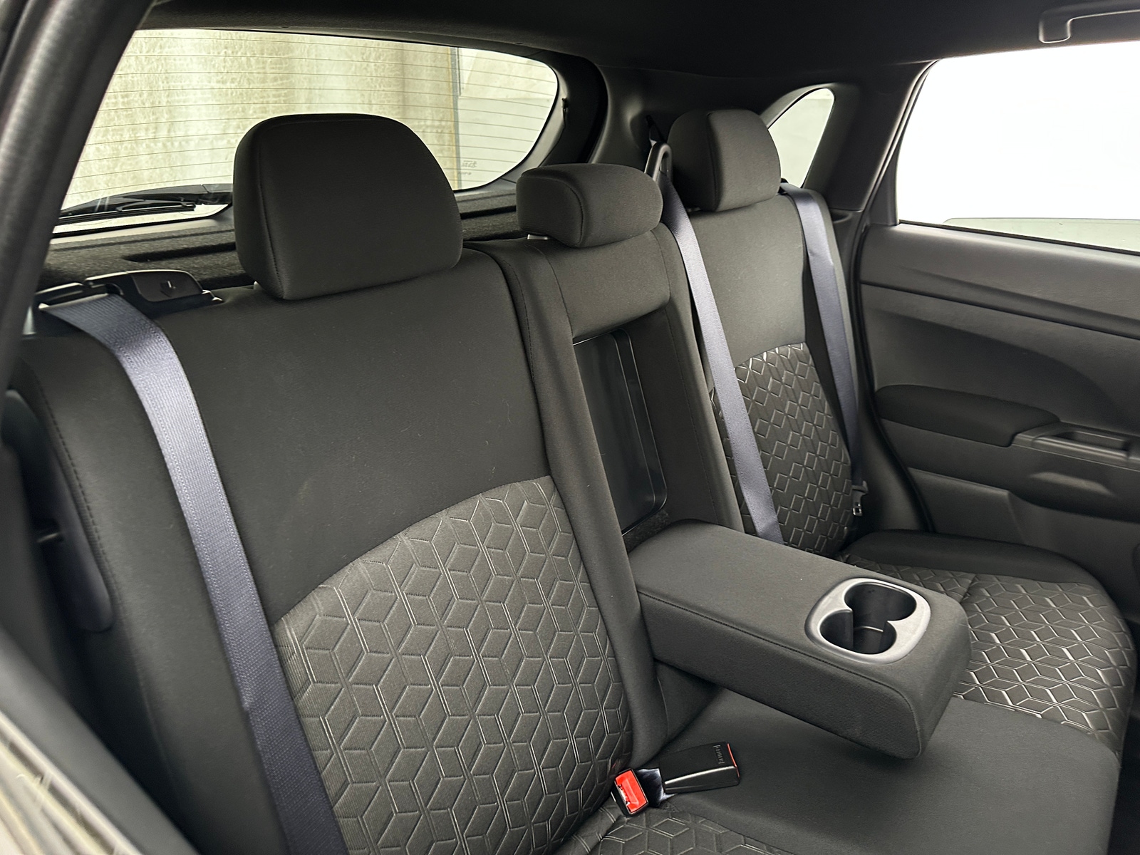 Thumbnail: 2024 Mitsubishi Outlander Sport - 6