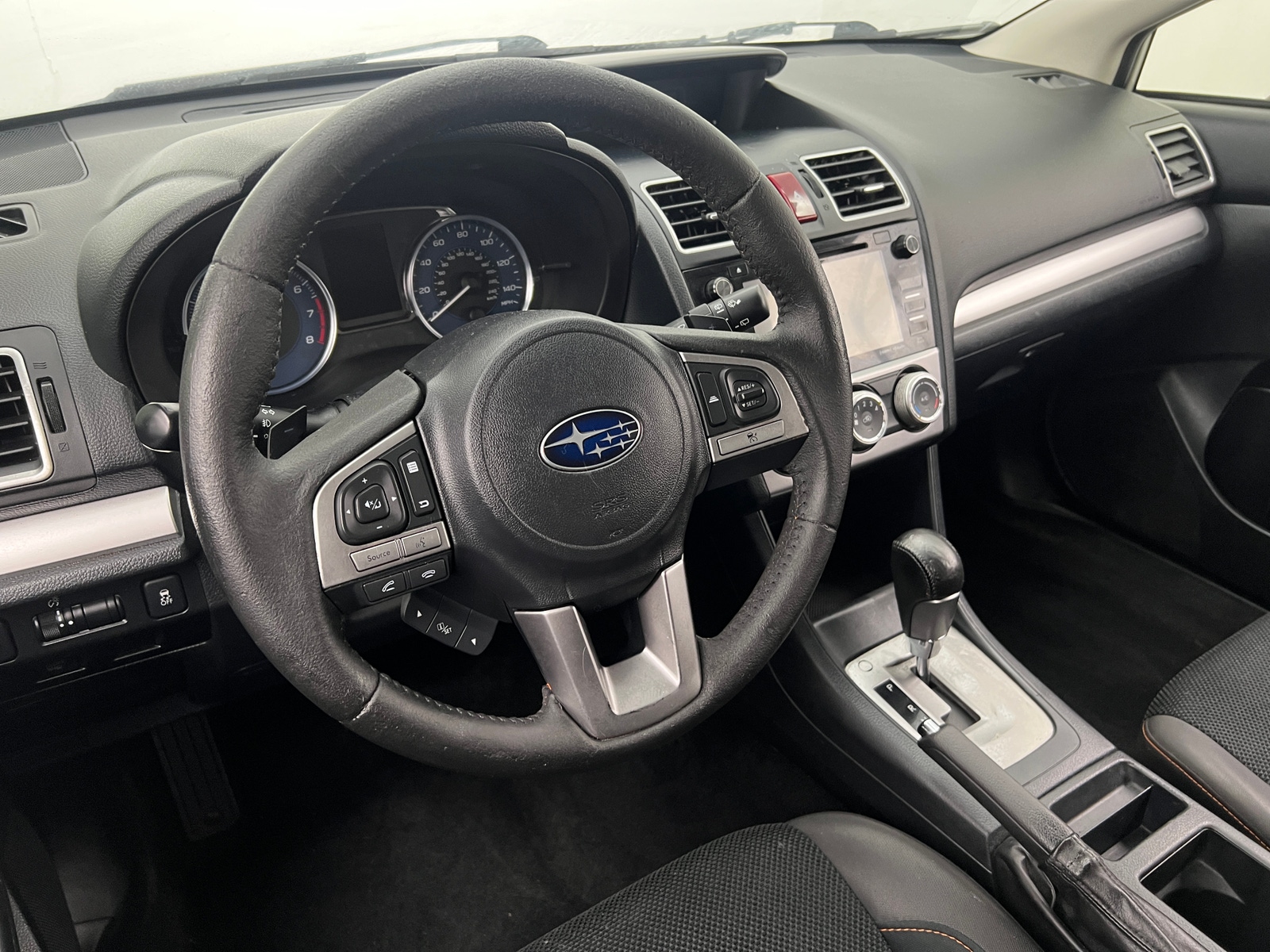 Thumbnail: 2016 Subaru Crosstrek - 5