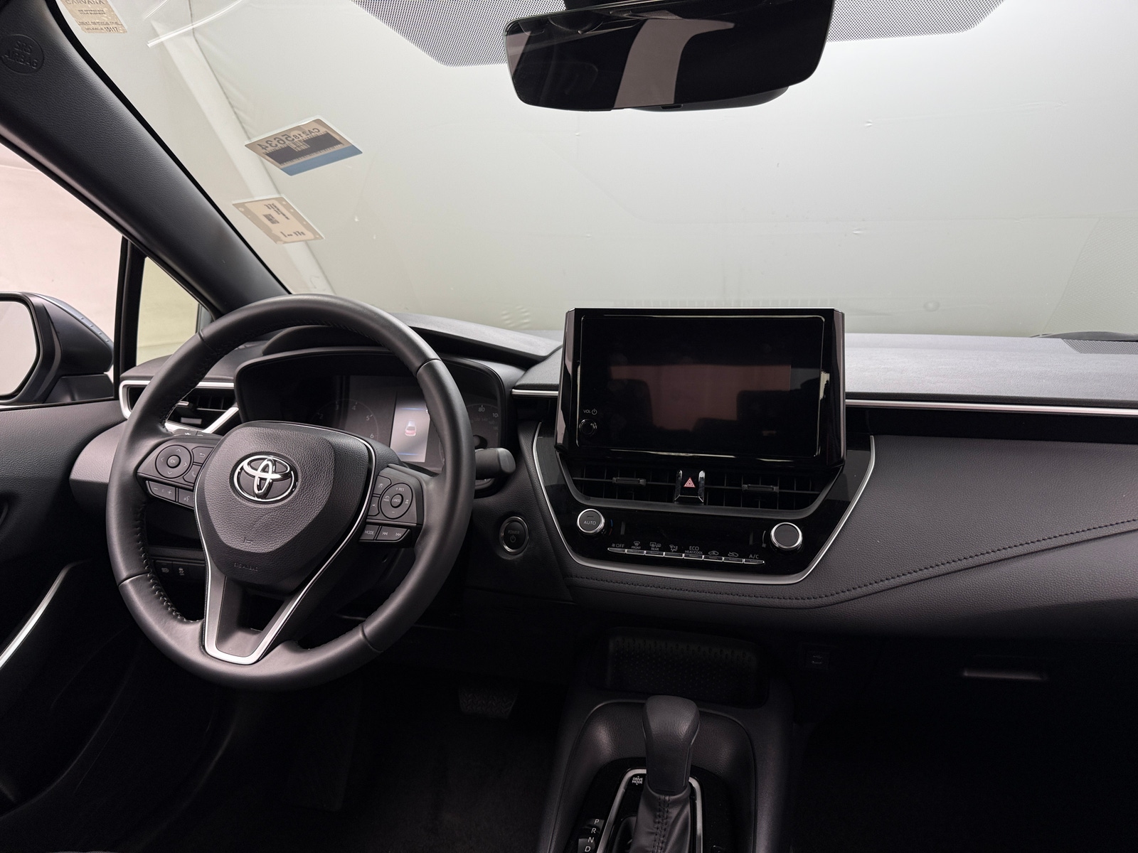 Thumbnail: 2024 Toyota Corolla - 3