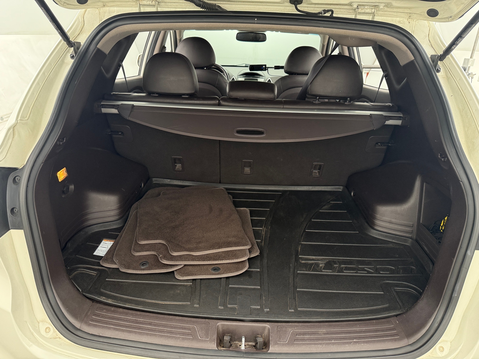 Thumbnail: 2012 Hyundai Tucson - 6