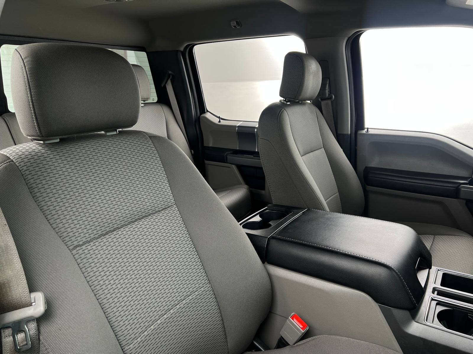 Thumbnail: 2020 Ford Econoline - 2