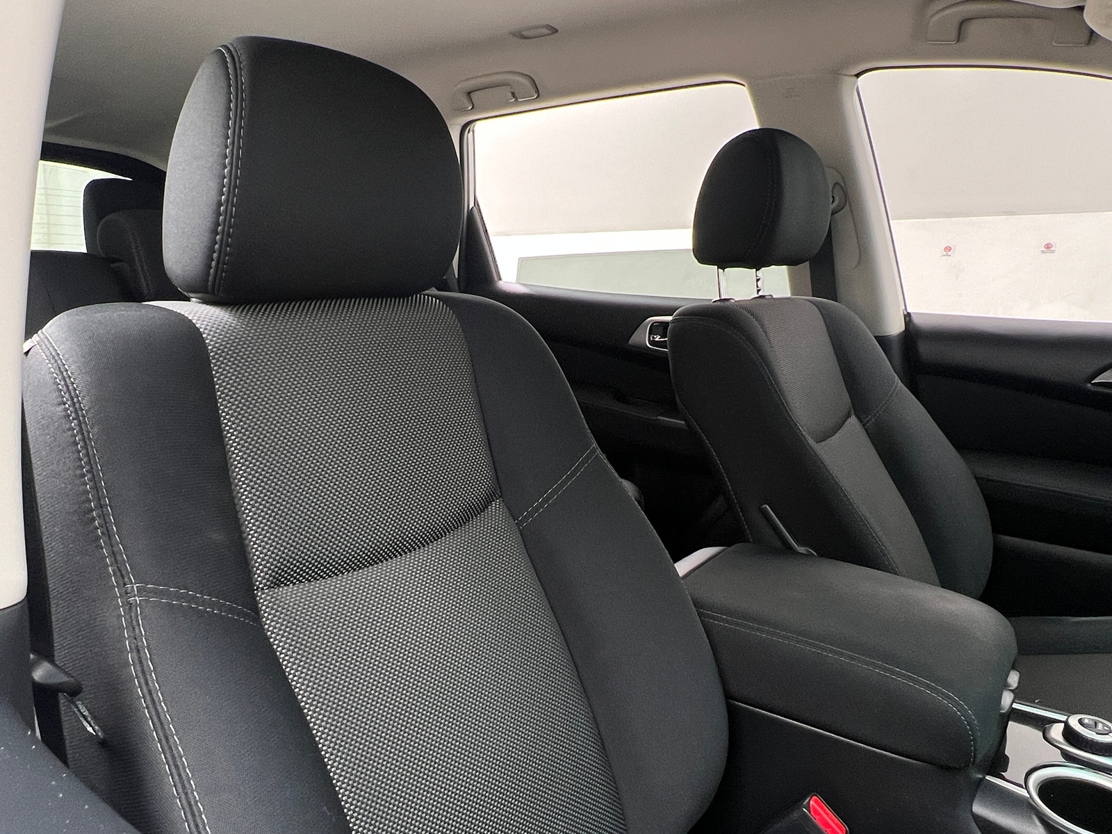 Thumbnail: 2017 Nissan Pathfinder - 2