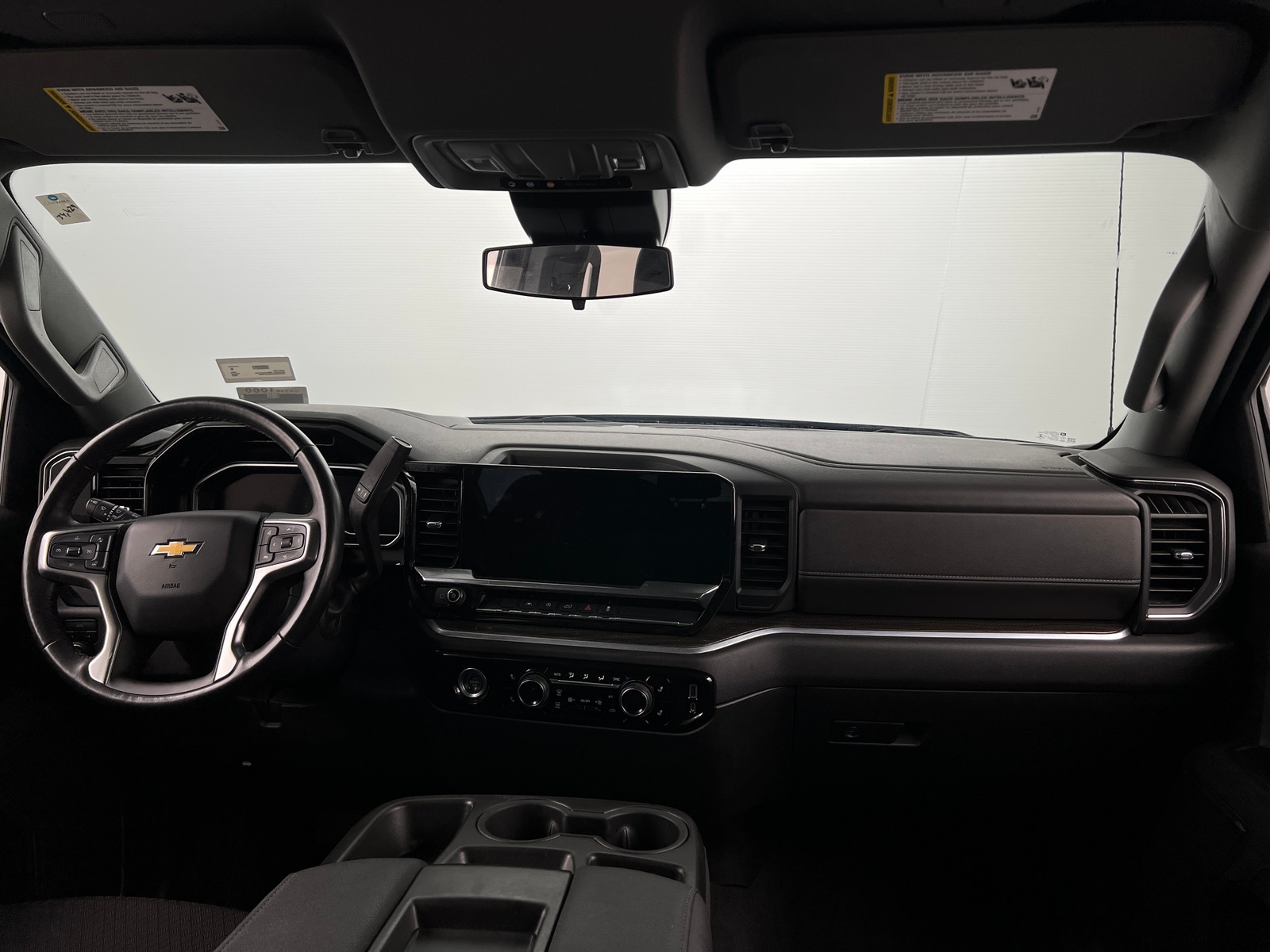 Thumbnail: 2022 Chevrolet Silverado 1500 - 3