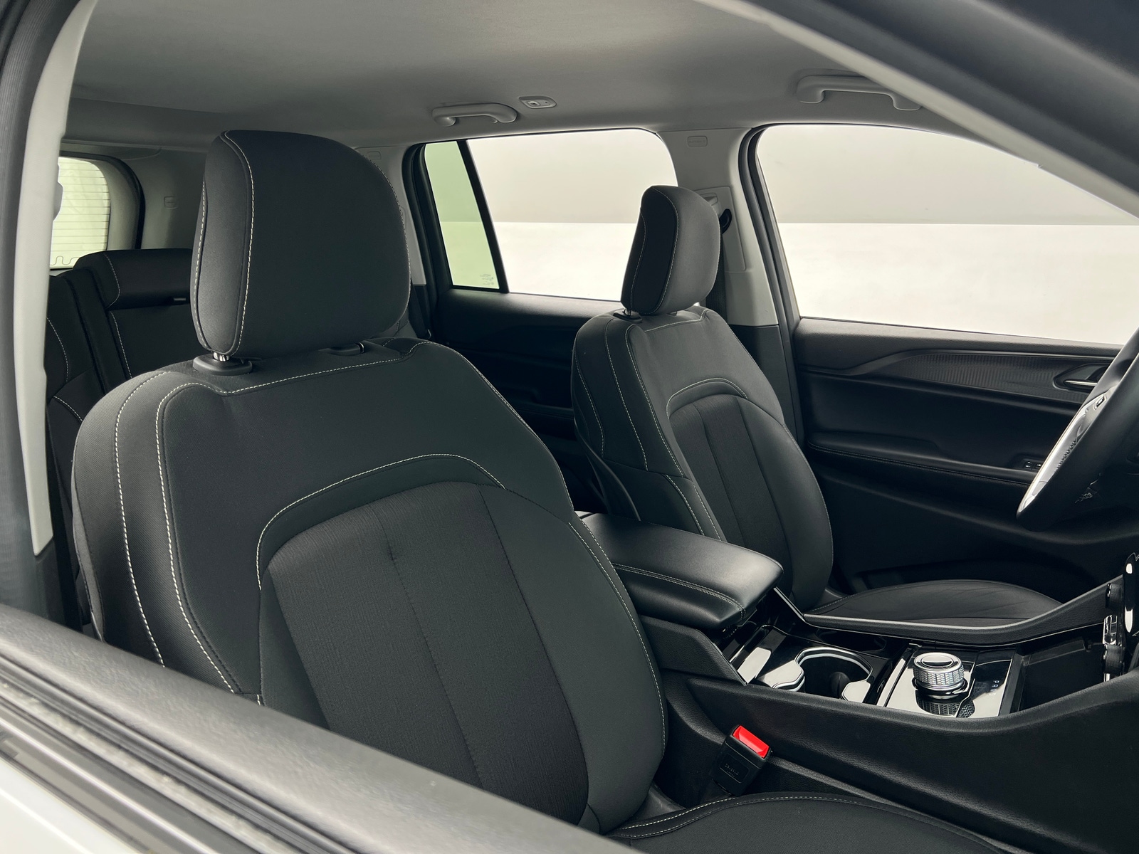 Thumbnail: 2023 Jeep Grand Cherokee - 2