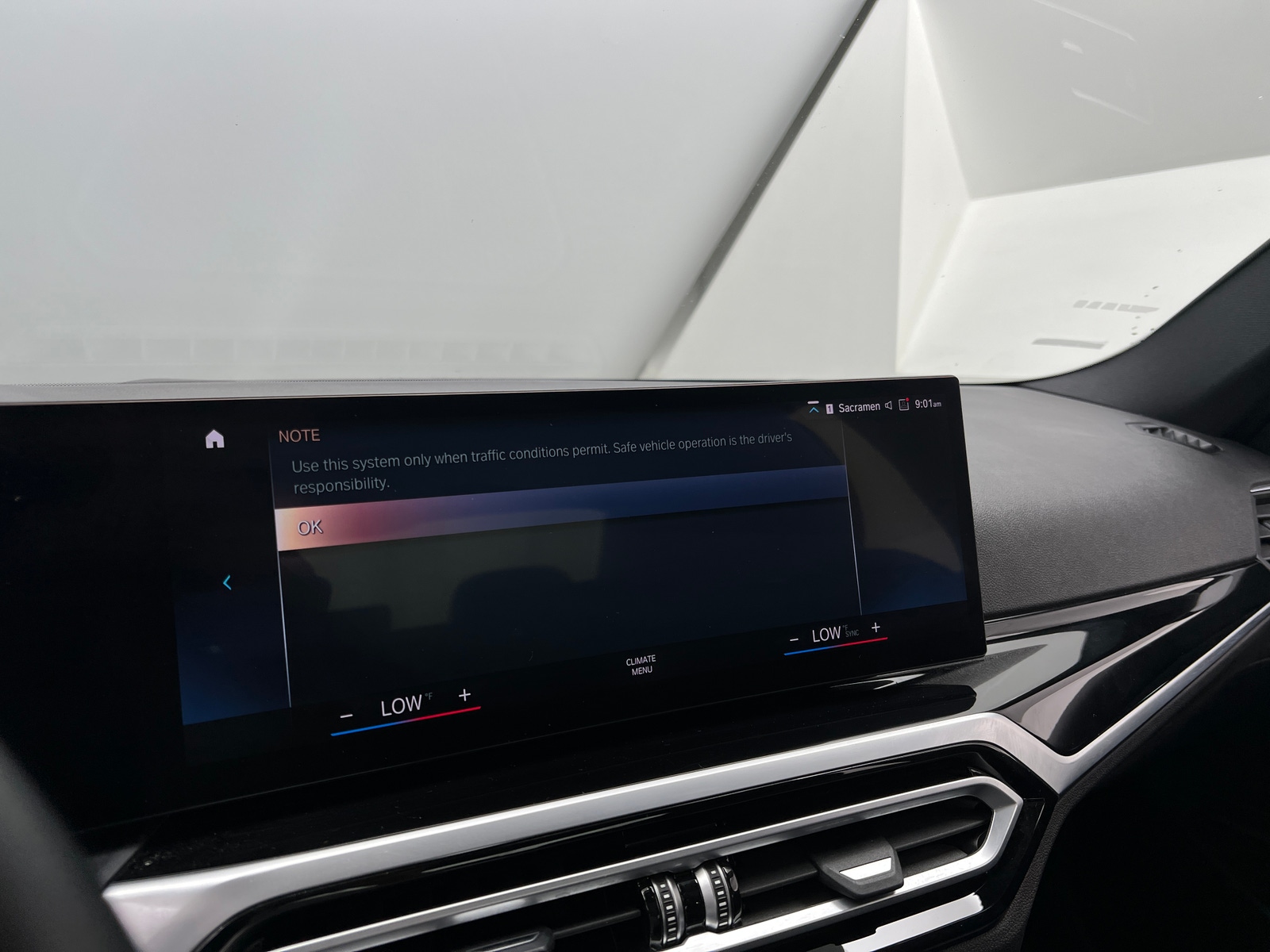 Thumbnail: 2024 BMW 3 Series - 3