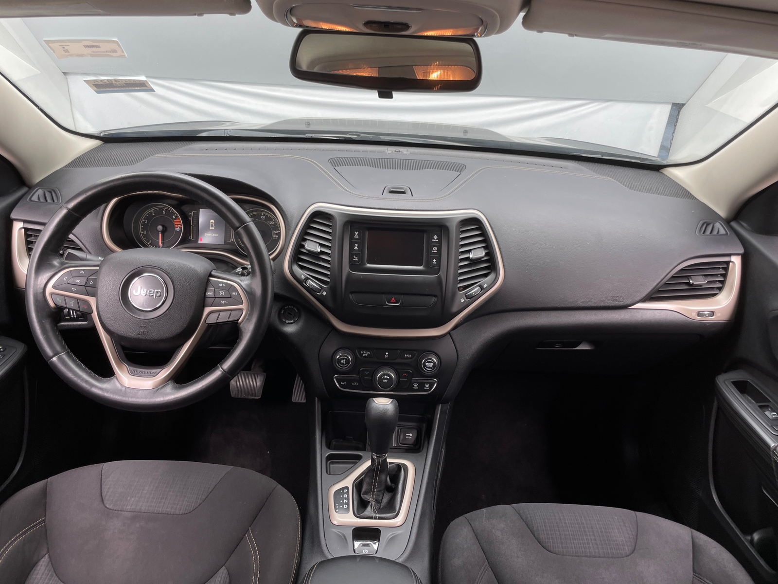 Thumbnail: 2016 Jeep Cherokee - 3