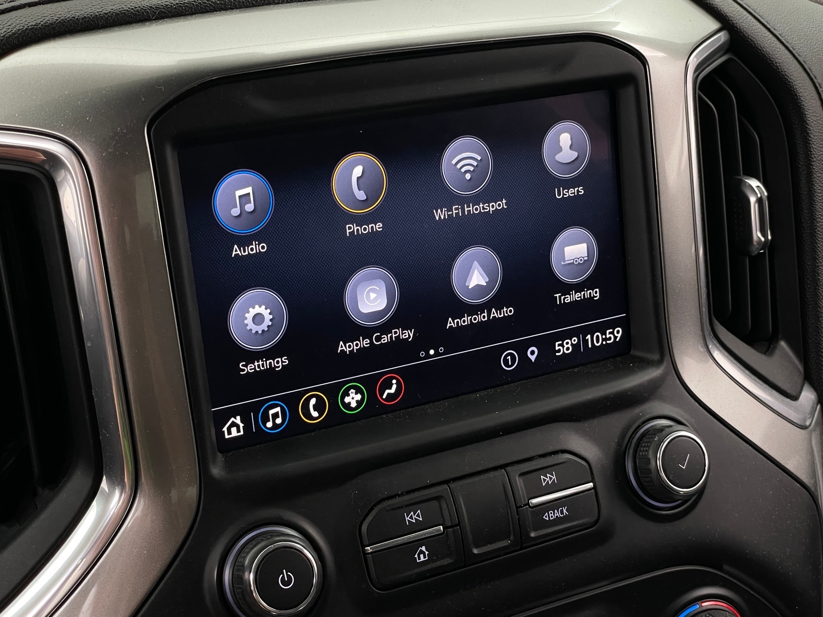Thumbnail: 2019 Chevrolet Silverado 1500 - 4