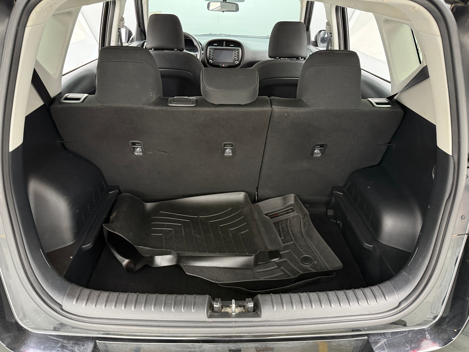 Thumbnail: 2021 Kia Soul - 7