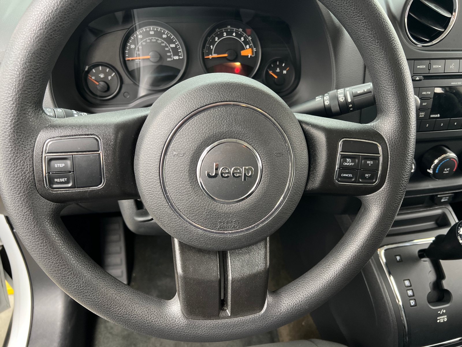 Thumbnail: 2017 Jeep Patriot - 5