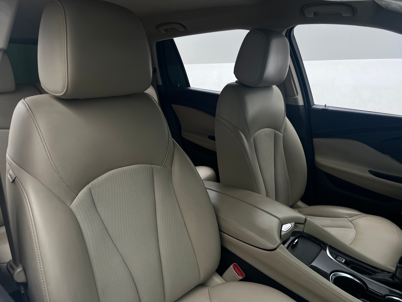 Thumbnail: 2017 Buick Envision - 2