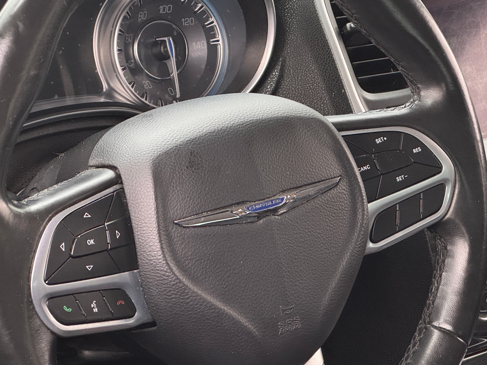 Thumbnail: 2020 Chrysler 300 - 5