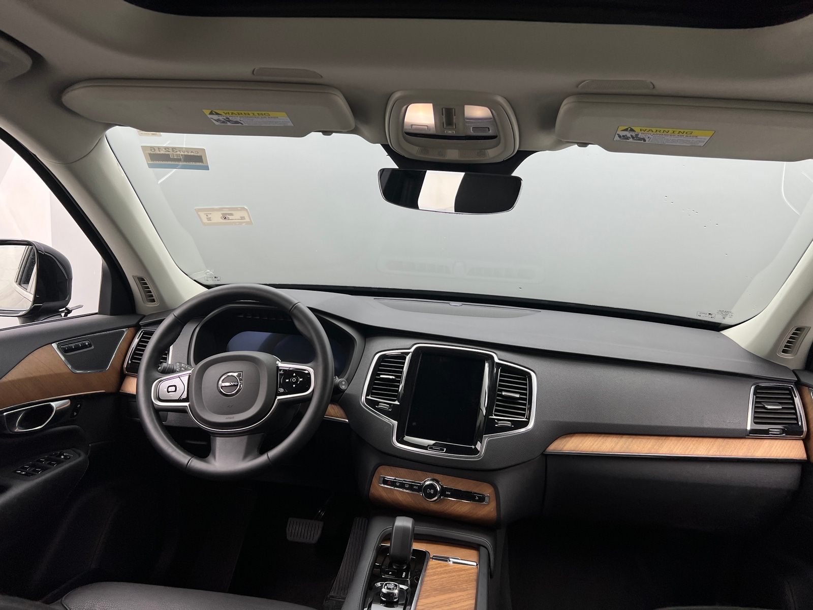 Thumbnail: 2025 Volvo XC90 - 2