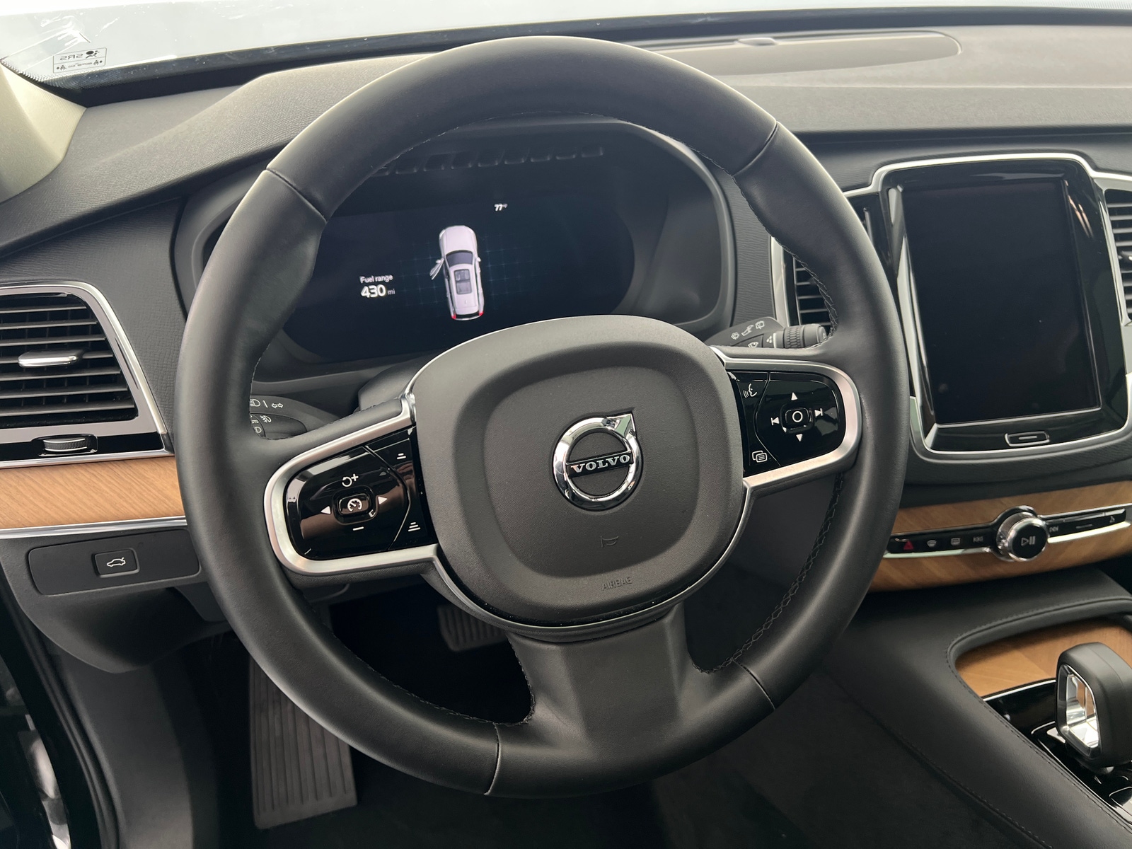 Thumbnail: 2025 Volvo XC90 - 4
