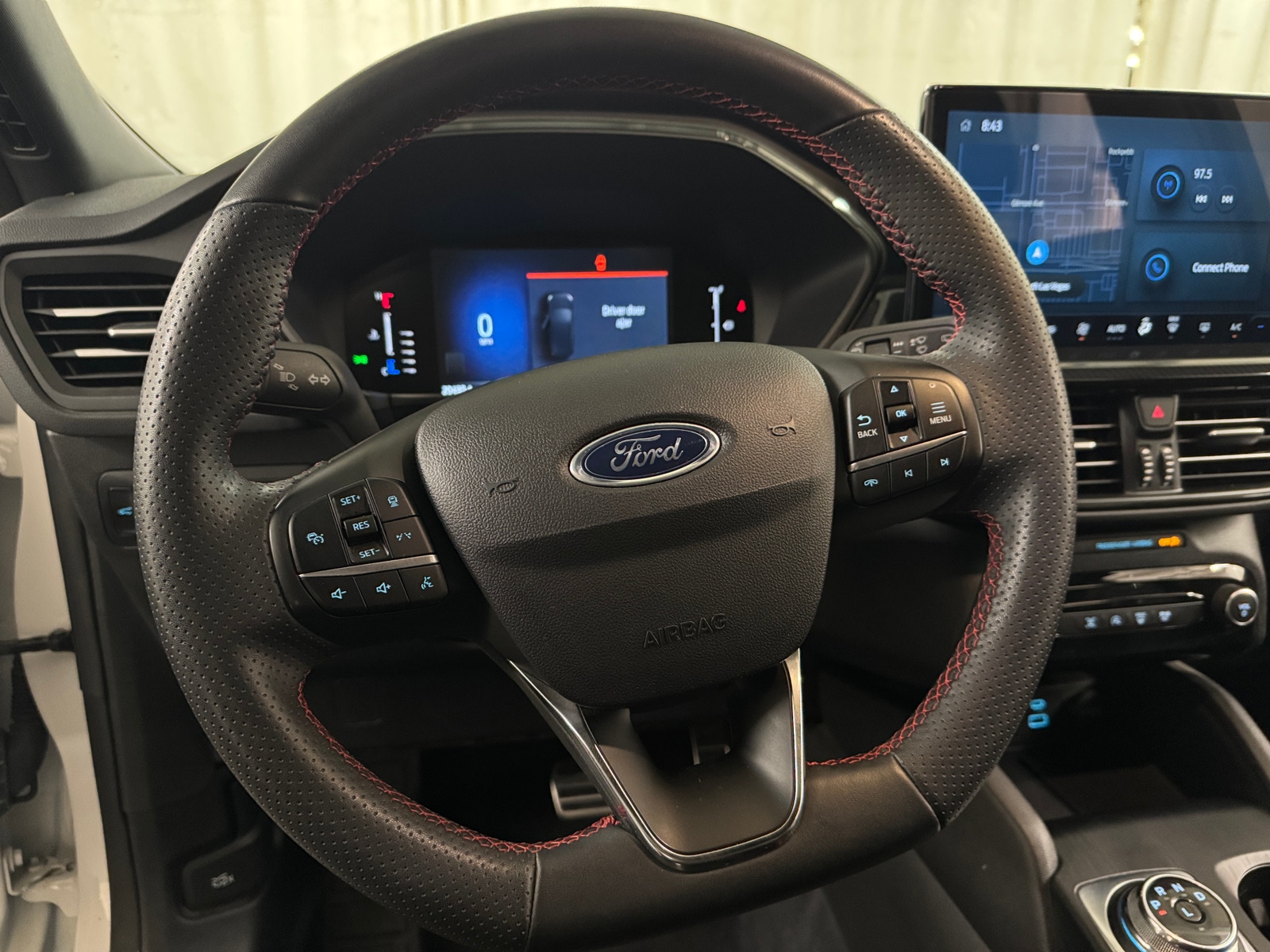 Thumbnail: 2023 Ford Escape - 5