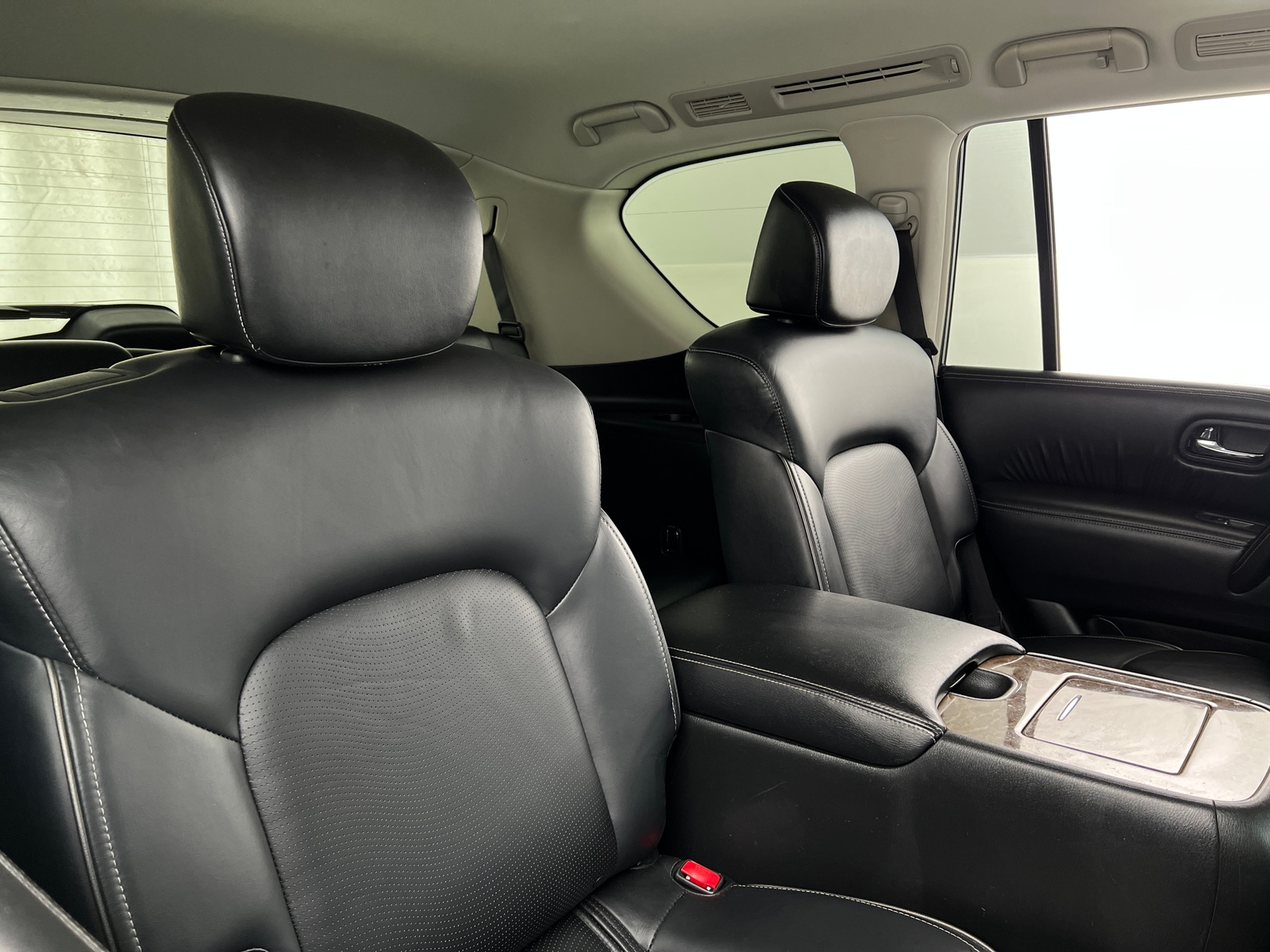 Thumbnail: 2017 INFINITI QX80 - 5