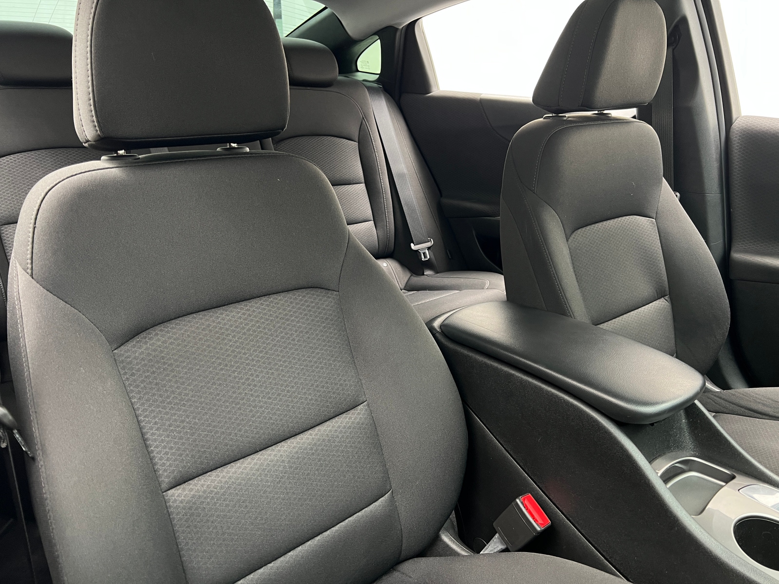 Thumbnail: 2019 Chevrolet Malibu - 2