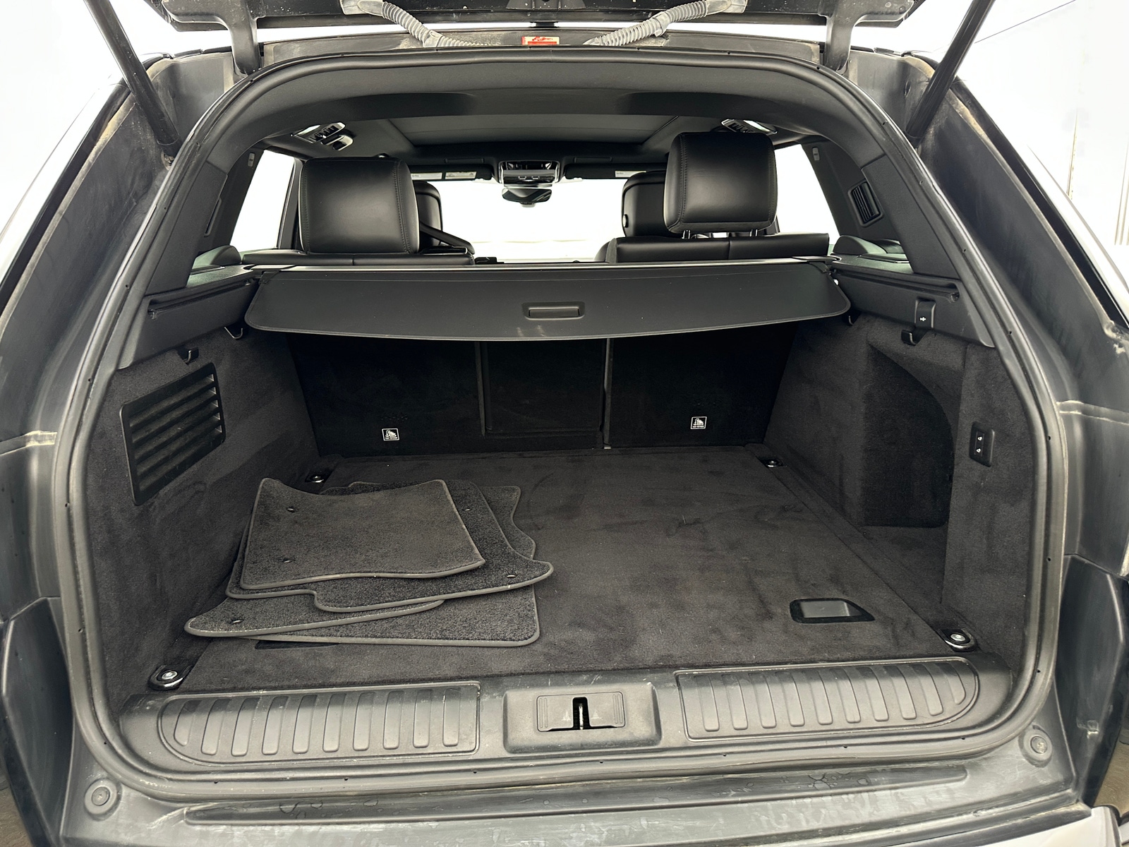 Thumbnail: 2021 Land Rover Range Rover Sport - 6