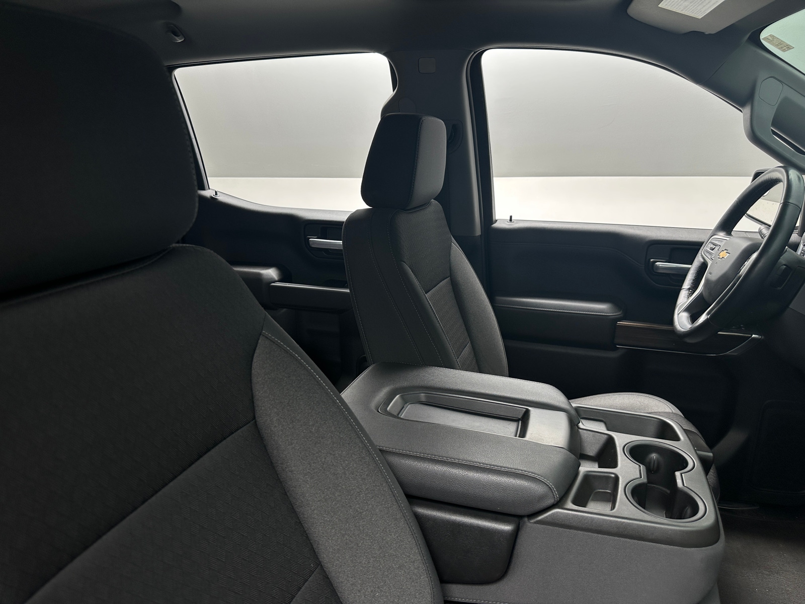 Thumbnail: 2022 Chevrolet Silverado 1500 - 2