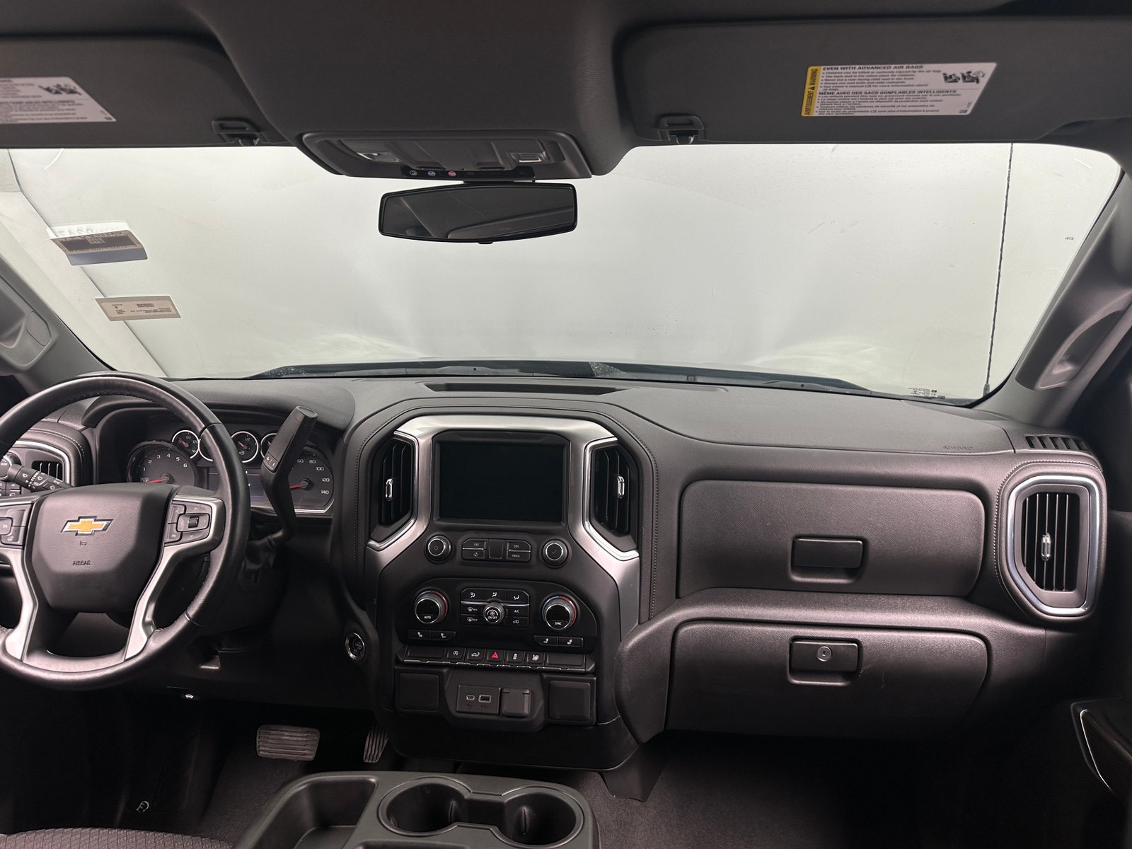 Thumbnail: 2022 Chevrolet Silverado 1500 - 3