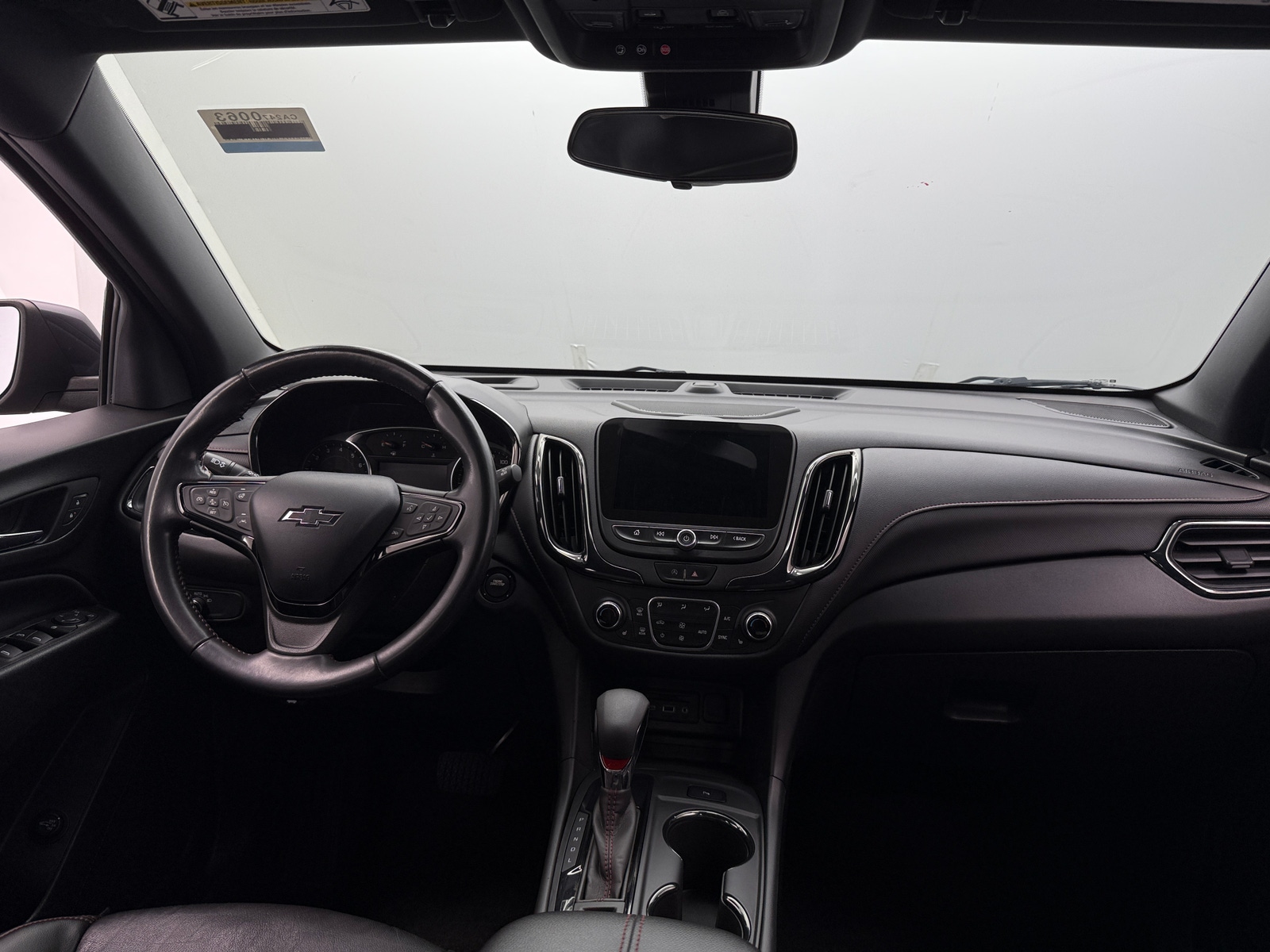 Thumbnail: 2022 Chevrolet Equinox - 3