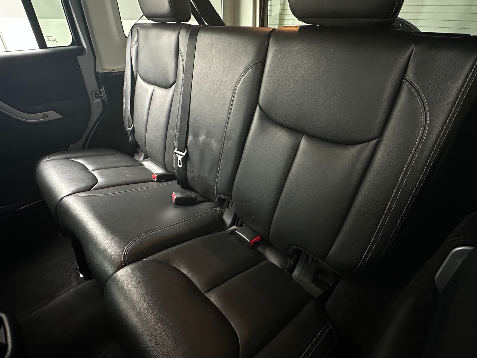 Thumbnail: 2015 Jeep Wrangler - 5