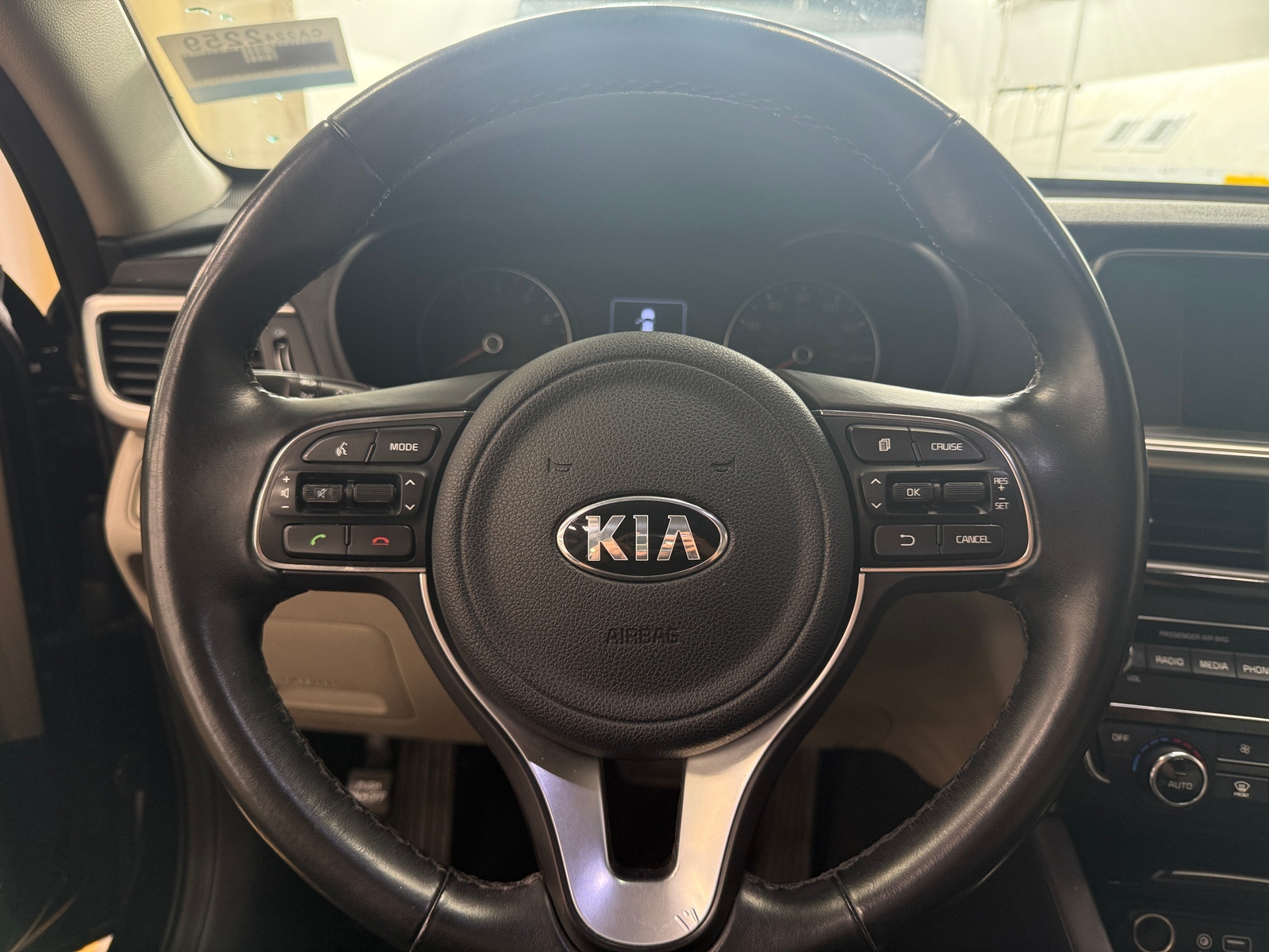 Thumbnail: 2018 Kia Optima - 4