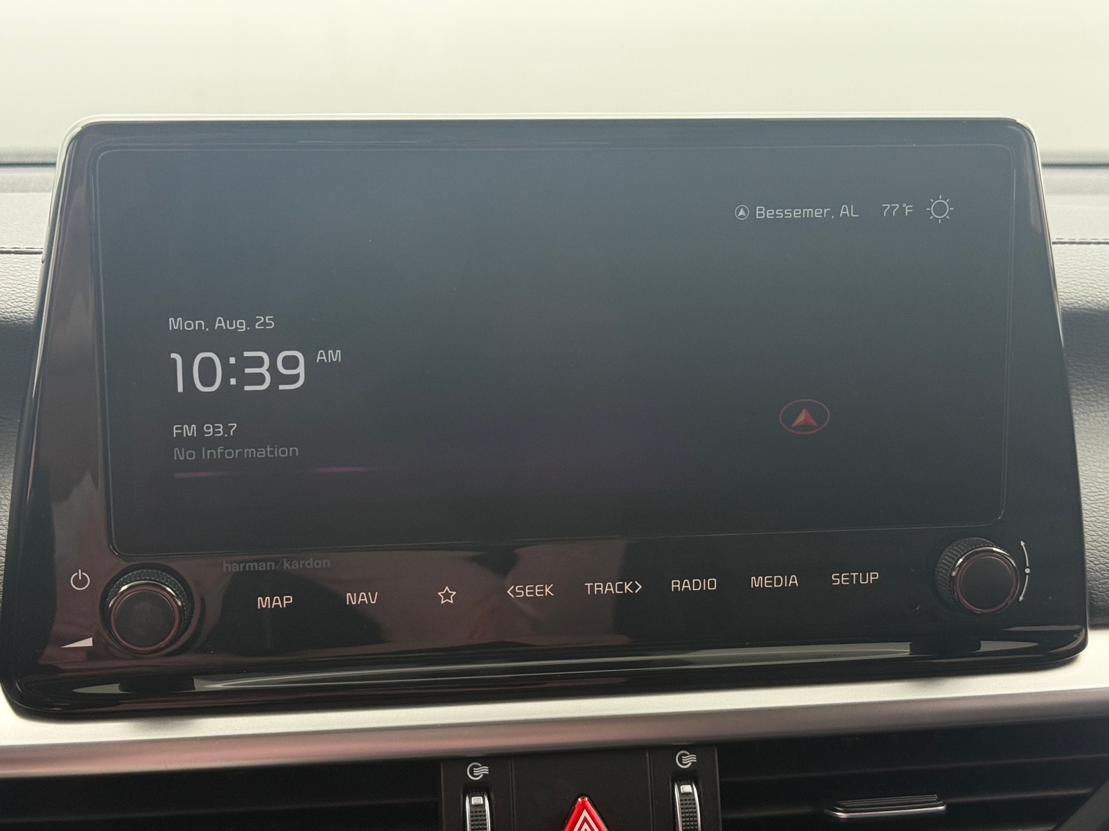 Thumbnail: 2023 Kia Forte - 3