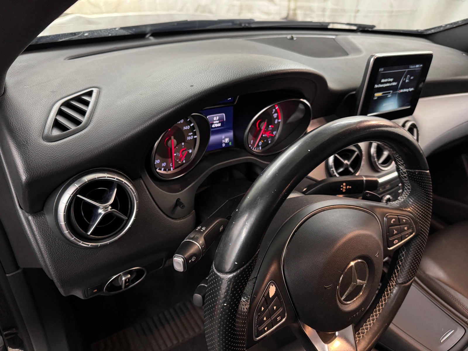 Thumbnail: 2015 Mercedes-Benz CLA - 3
