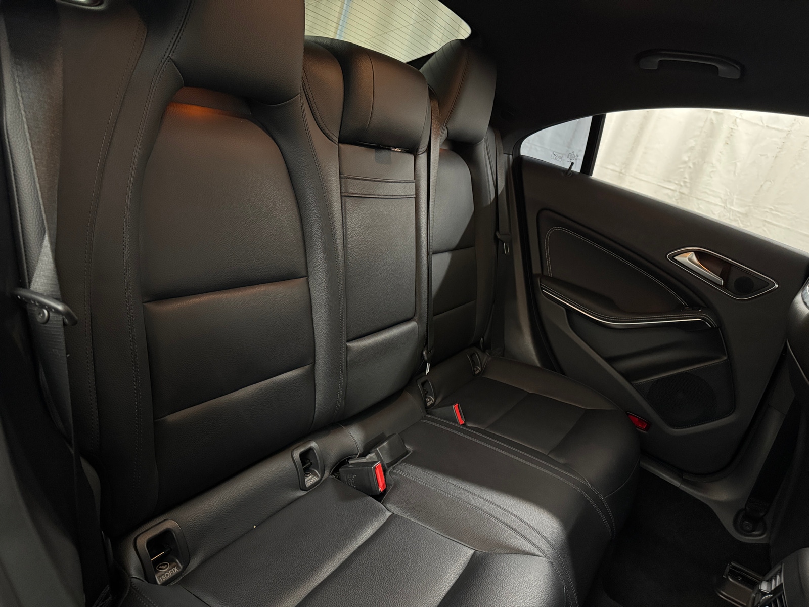 Thumbnail: 2015 Mercedes-Benz CLA - 4