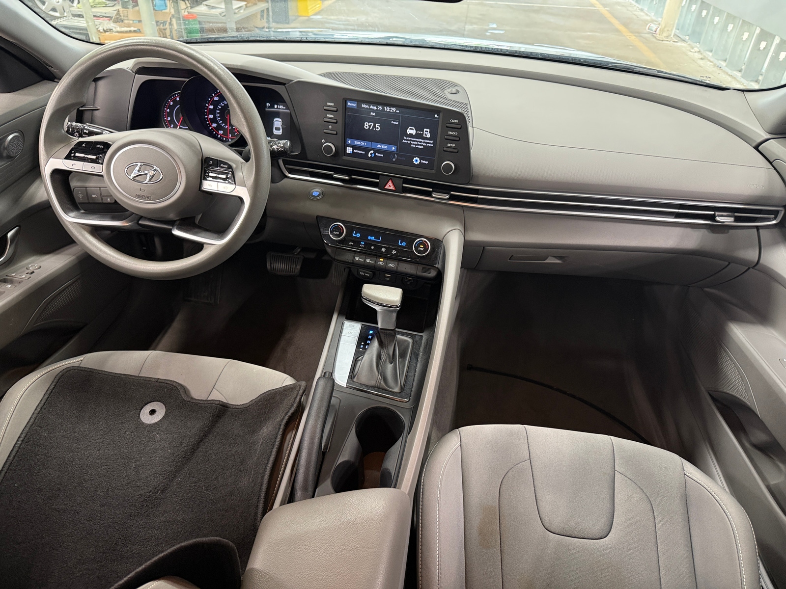 Thumbnail: 2021 Hyundai Elantra - 3