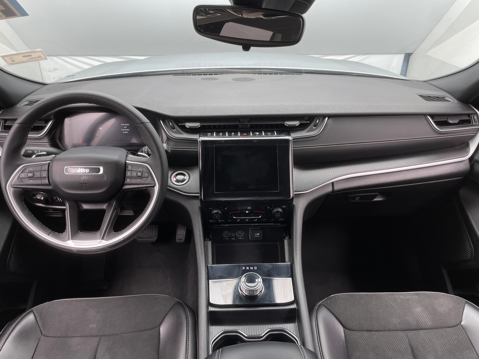 Thumbnail: 2024 Jeep Grand Cherokee L - 3