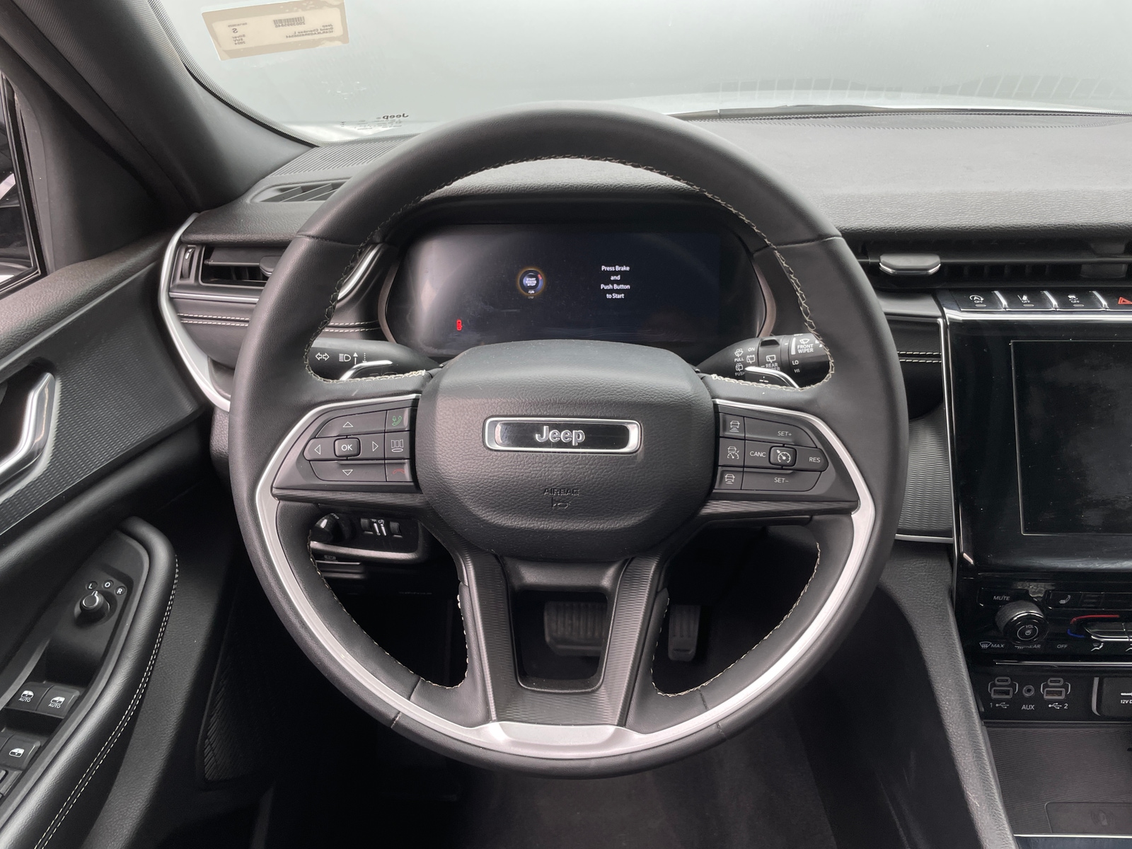 Thumbnail: 2024 Jeep Grand Cherokee L - 5